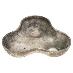 Willy Guhl, Rare Freeform Planter in Concrete, Switzerland, 1950s