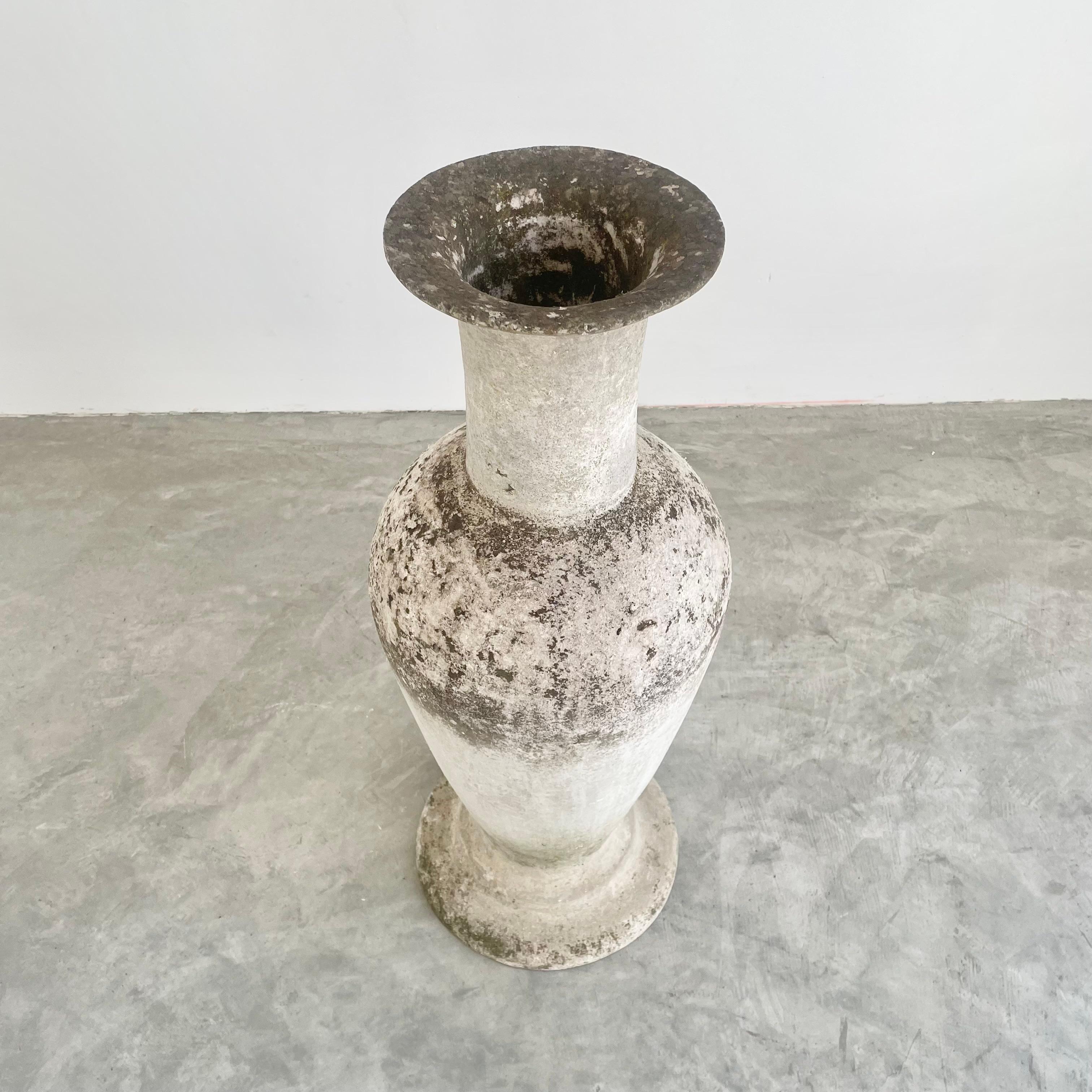 Willy Guhl Sculptural Concrete Vase, 1960s Switzerland In Good Condition For Sale In Los Angeles, CA