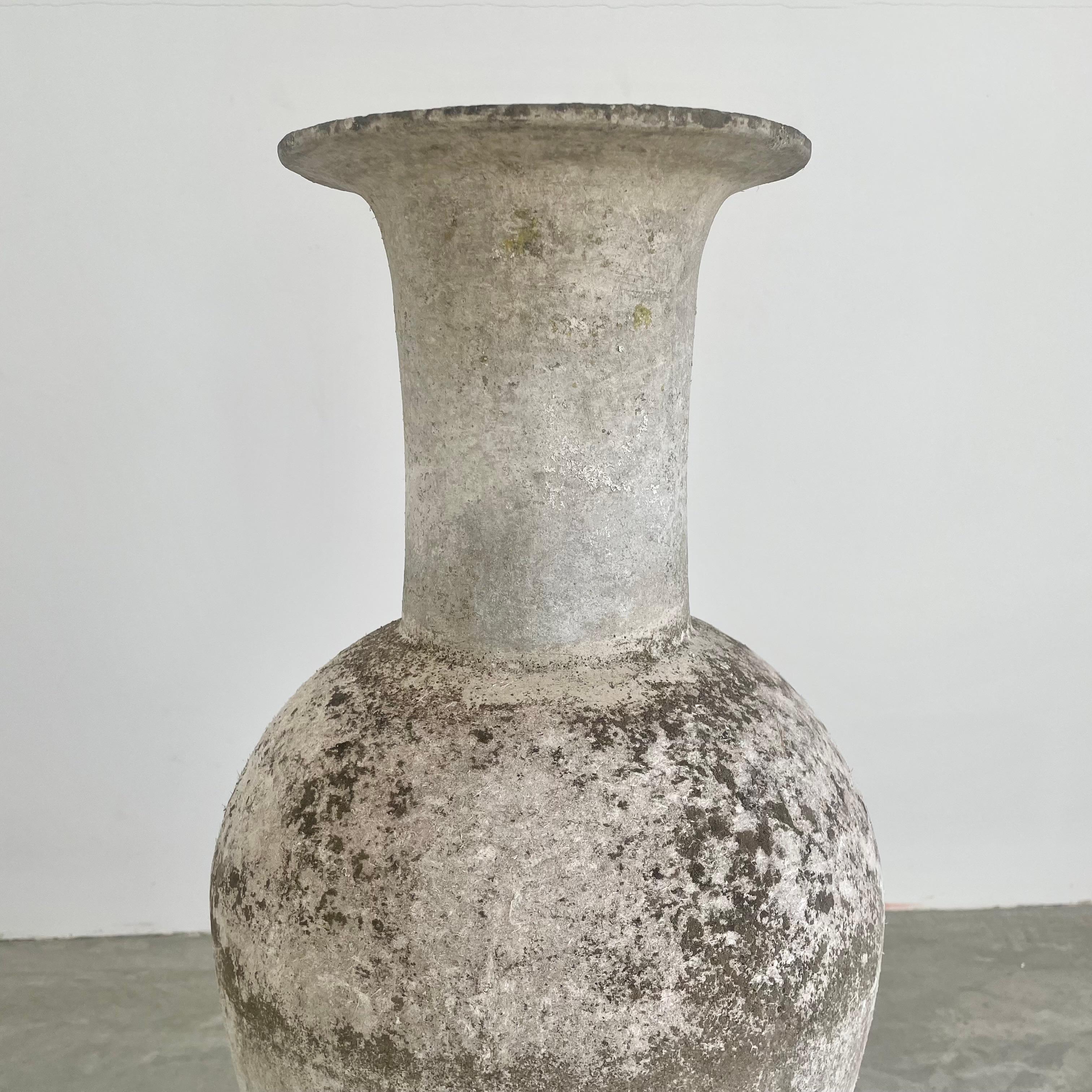 Willy Guhl Sculptural Concrete Vase, 1960s Switzerland For Sale 2