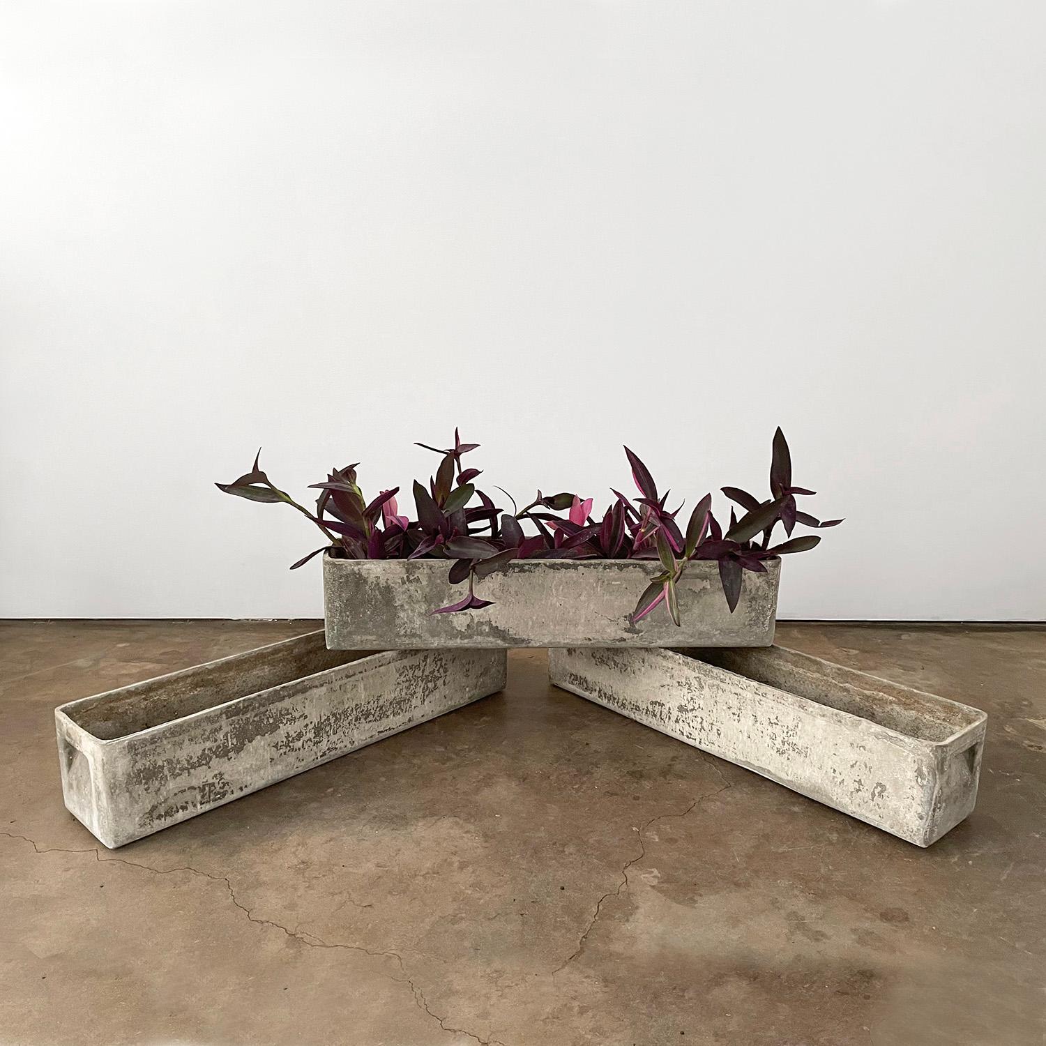 Willy Guhl rectangle planters for Eternit
Set of 3 vintage planters
Clean lines, modern design, timeless classic
Lovely patina with rich texture
Minor surface wear
Perfectly imperfect.