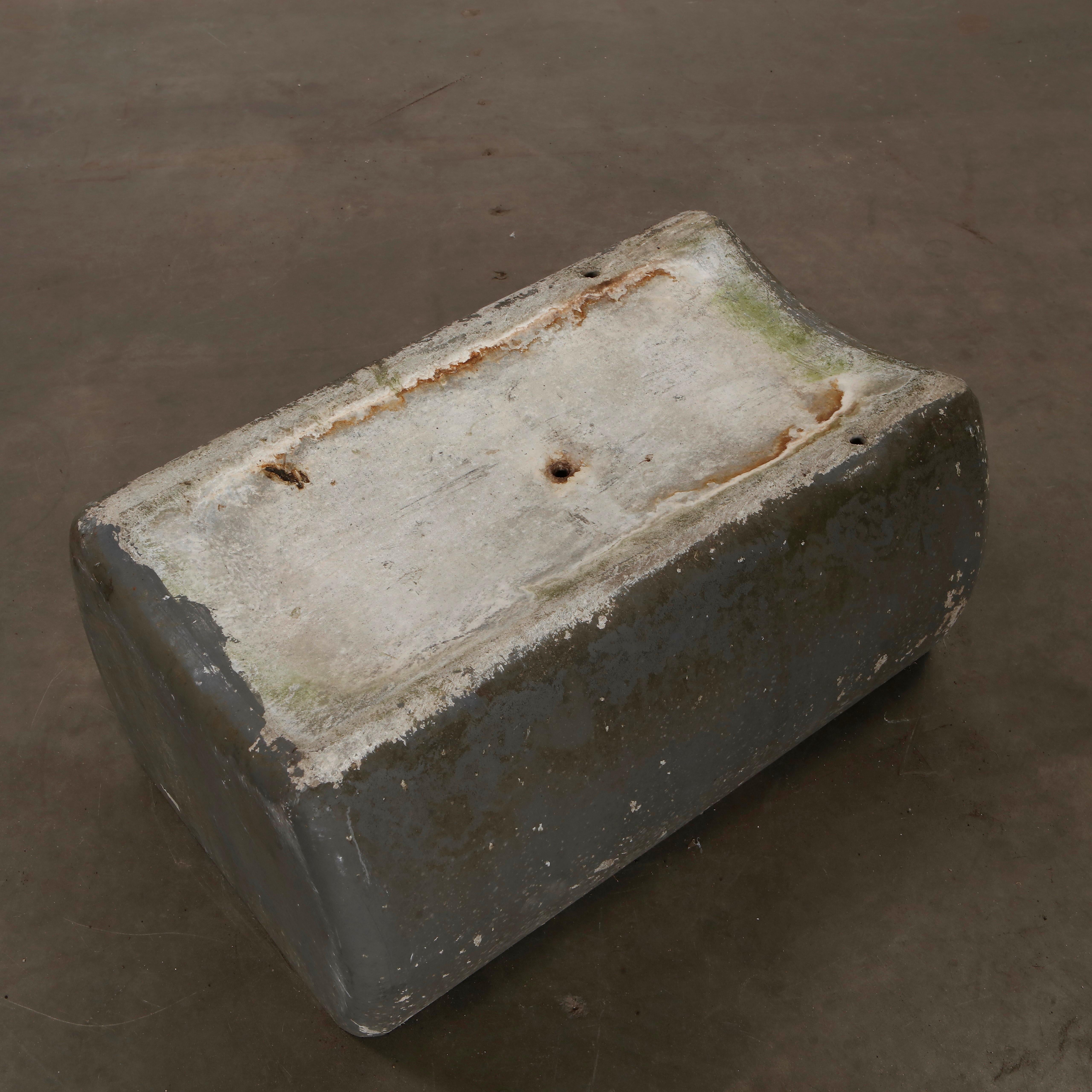 Willy Guhl, Small Grey Bench Planter, 1960s For Sale 5