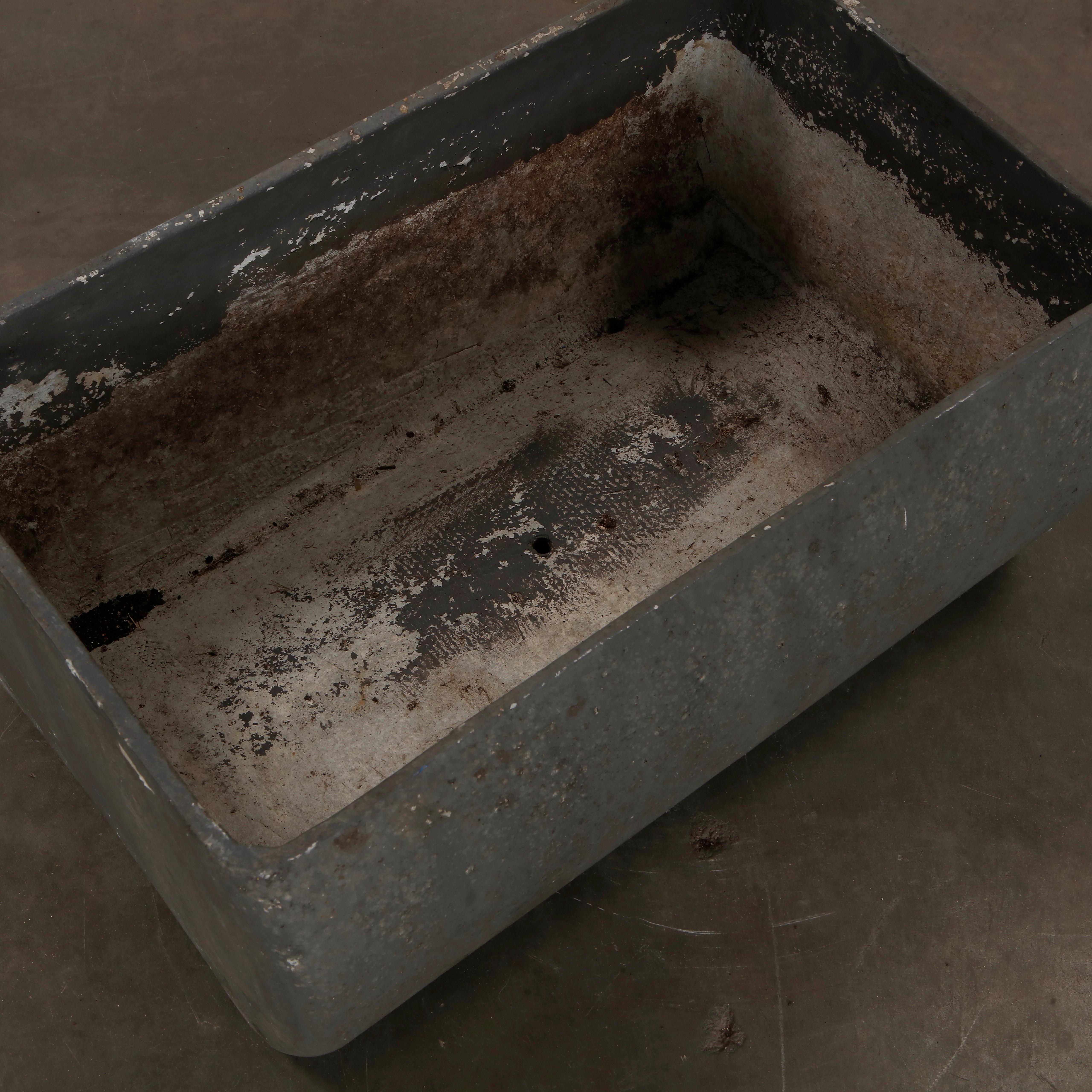 Willy Guhl, Small Grey Bench Planter, 1960s For Sale 2