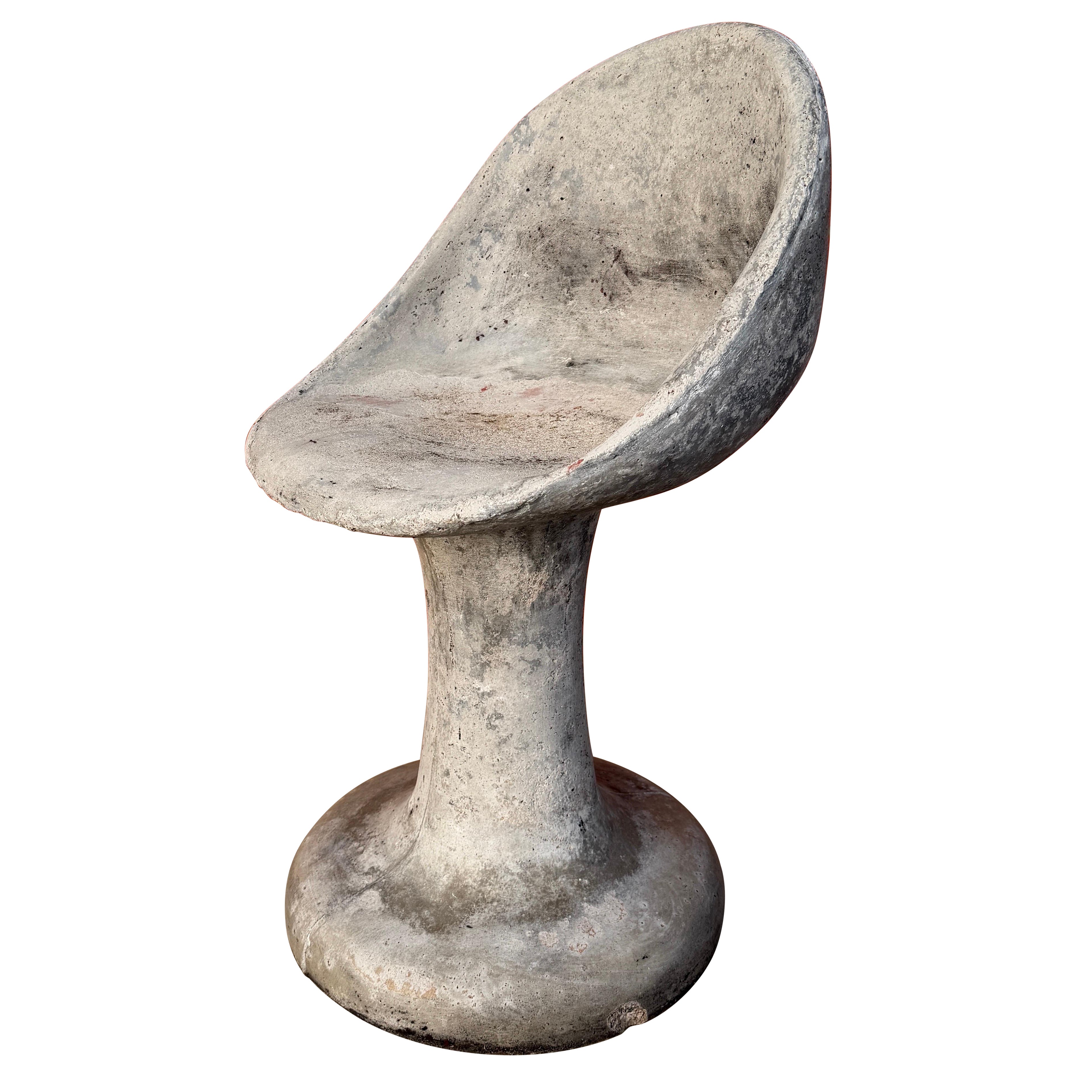 Sedia da giardino scultorea in calcestruzzo in stile Willy Guhl