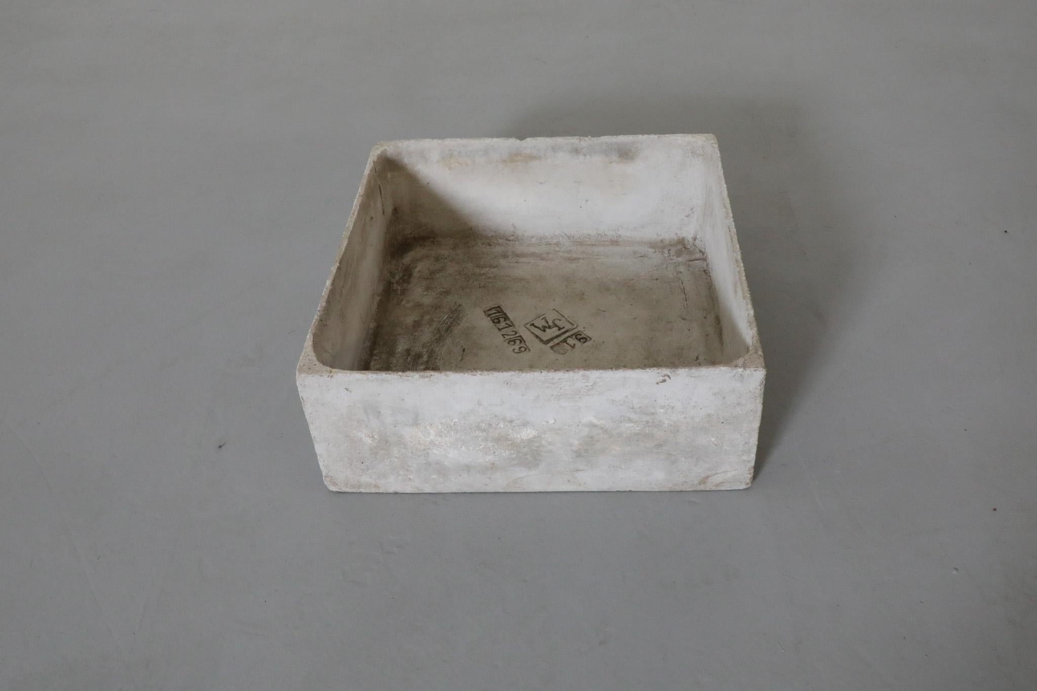 Willy Guhl Style Square Concrete Planter For Sale 6