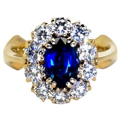 WILLY JAGERT, Cluster-Ring aus 18 Karat Gold mit Saphir und Diamanten.