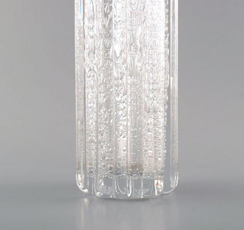 Willy Johansson für Hadeland, Norwegen, gerippte Vase „Atlantic“ aus Klarglas (Skandinavische Moderne) im Angebot