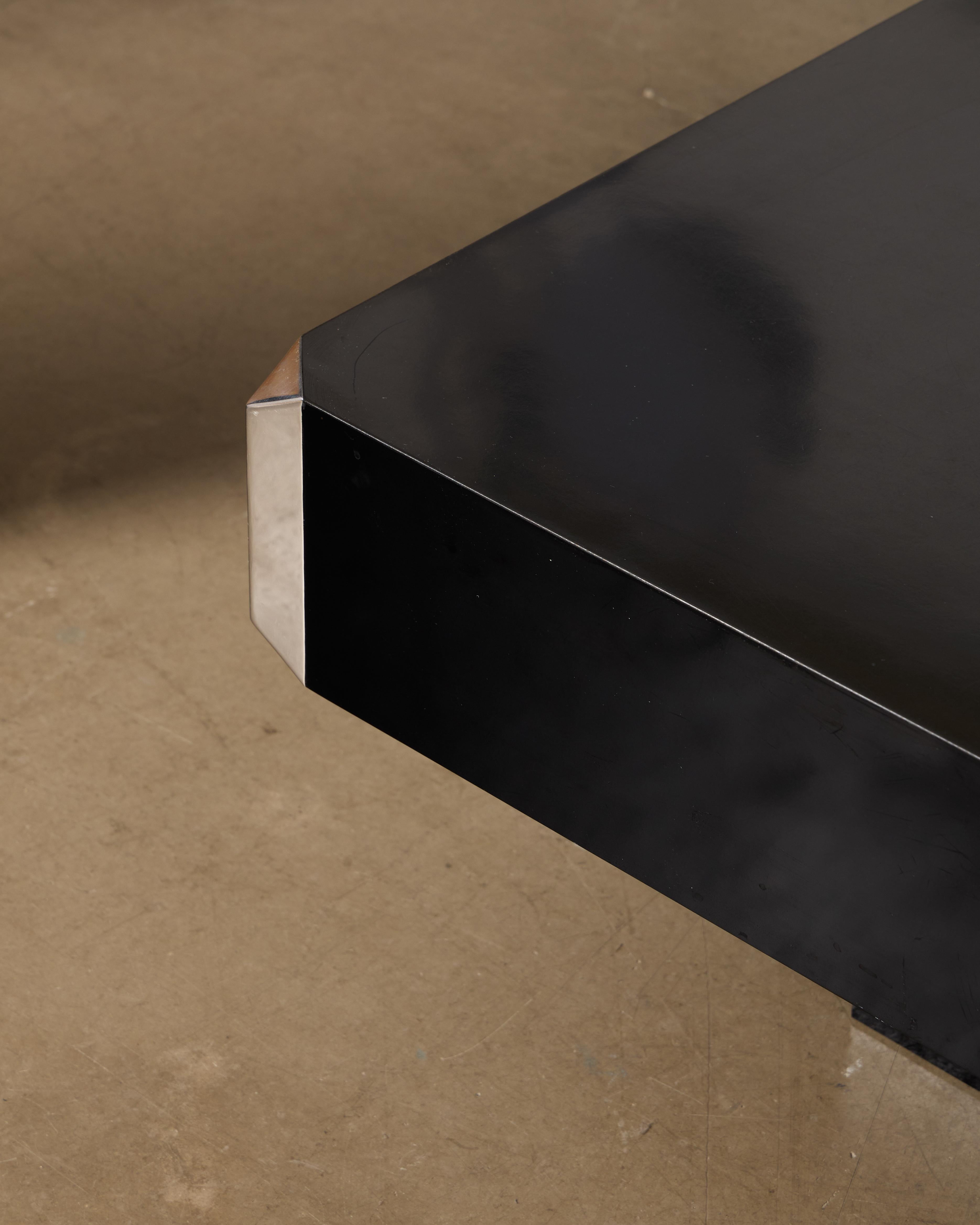 Willy Rizzo 'Alveo' Coffee Table, 1970s In Good Condition In Stockholm, SE