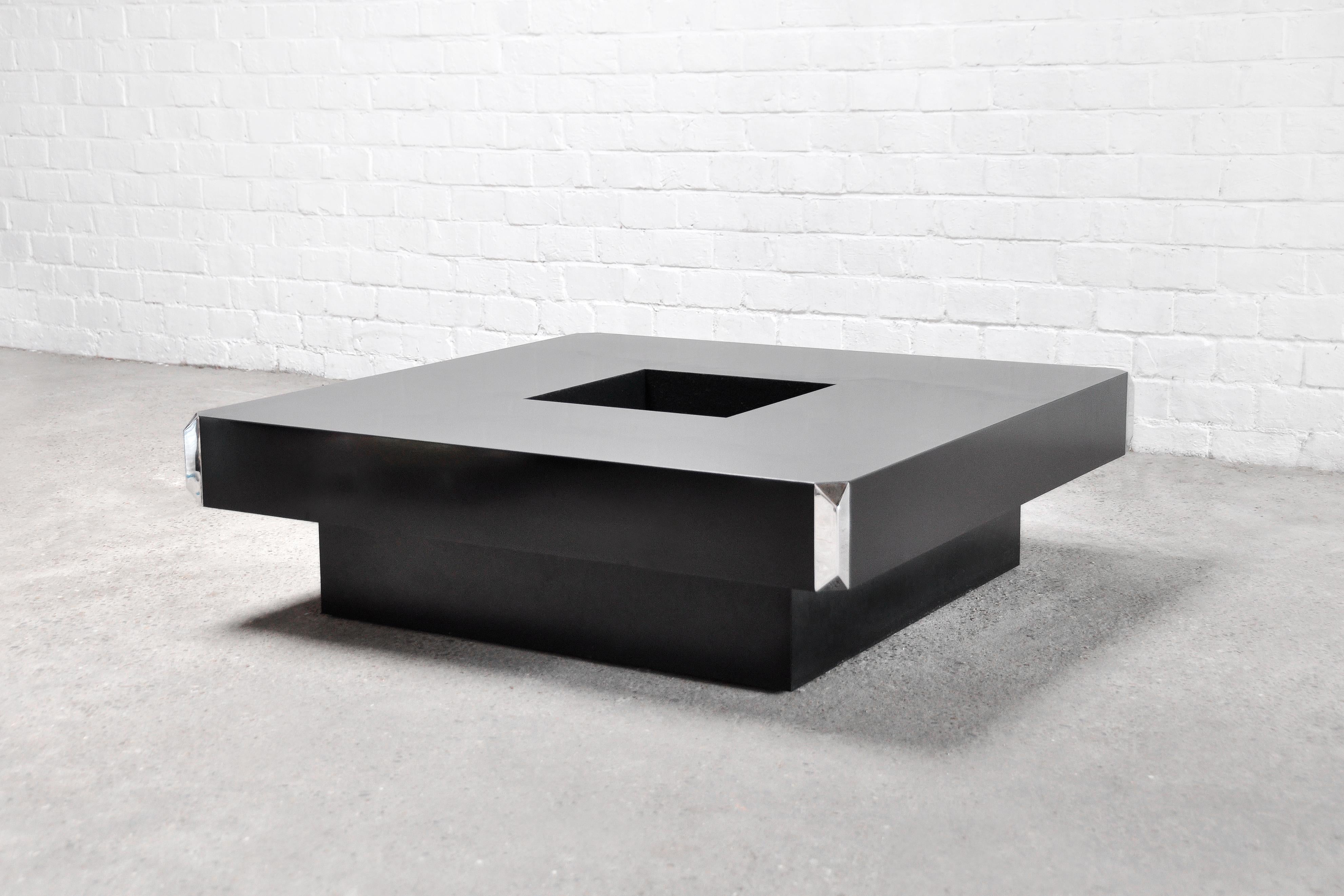 Italian Willy Rizzo 'Alveo' Squared Coffee Table for Mario Sabot, 1970's