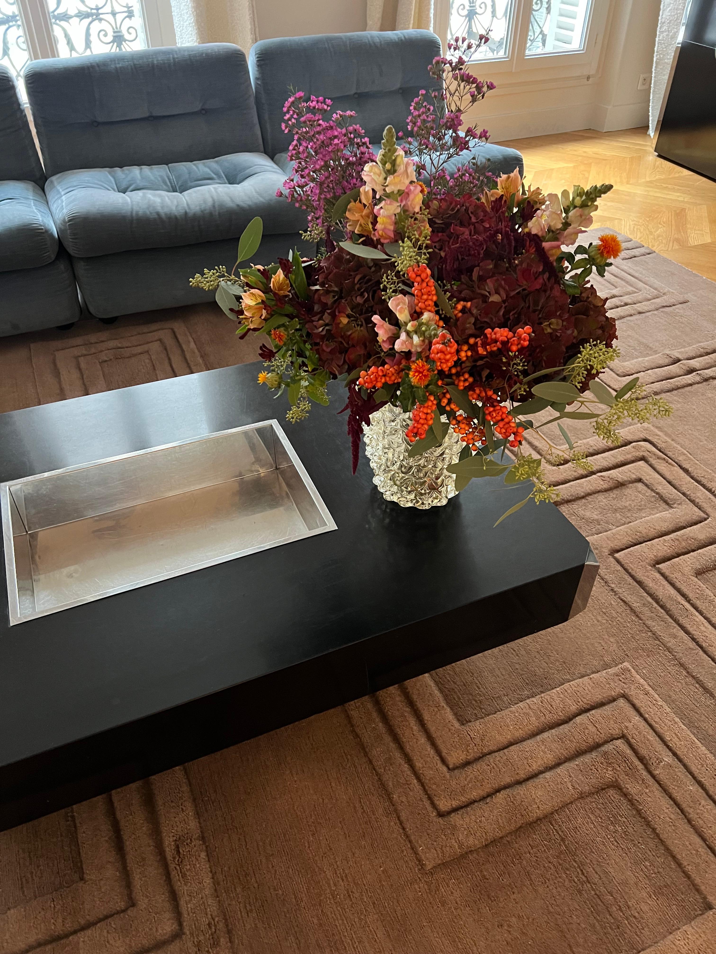 Mid-Century Modern Willy Rizzo black Alveo coffee/bar table For Sale