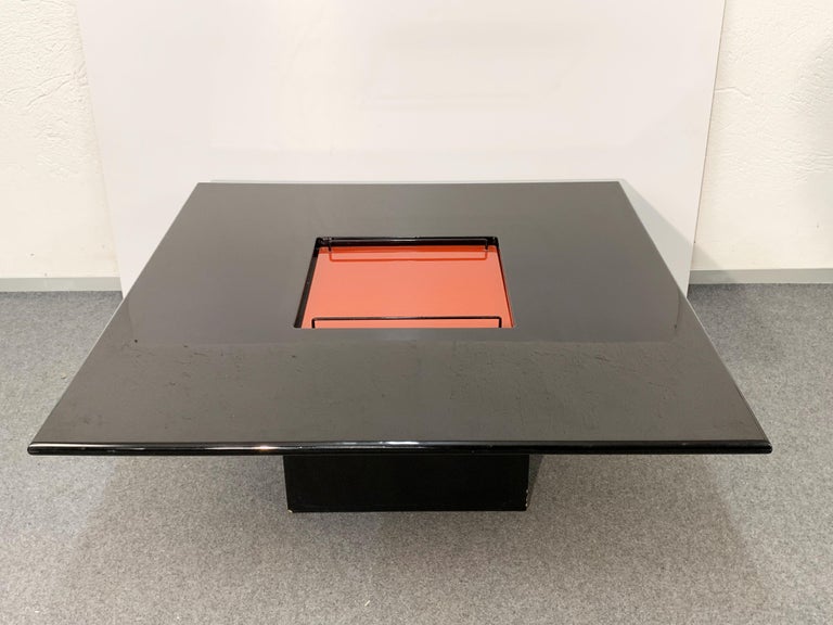 Willy Rizzo Black Lacquered Wood Italian Coffee Table with Bar and Tray, 1970s For Sale 2