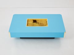 Willy Rizzo Blau lackierter und messingfarbener Bar-Couchtisch Alveo 1970er Jahre