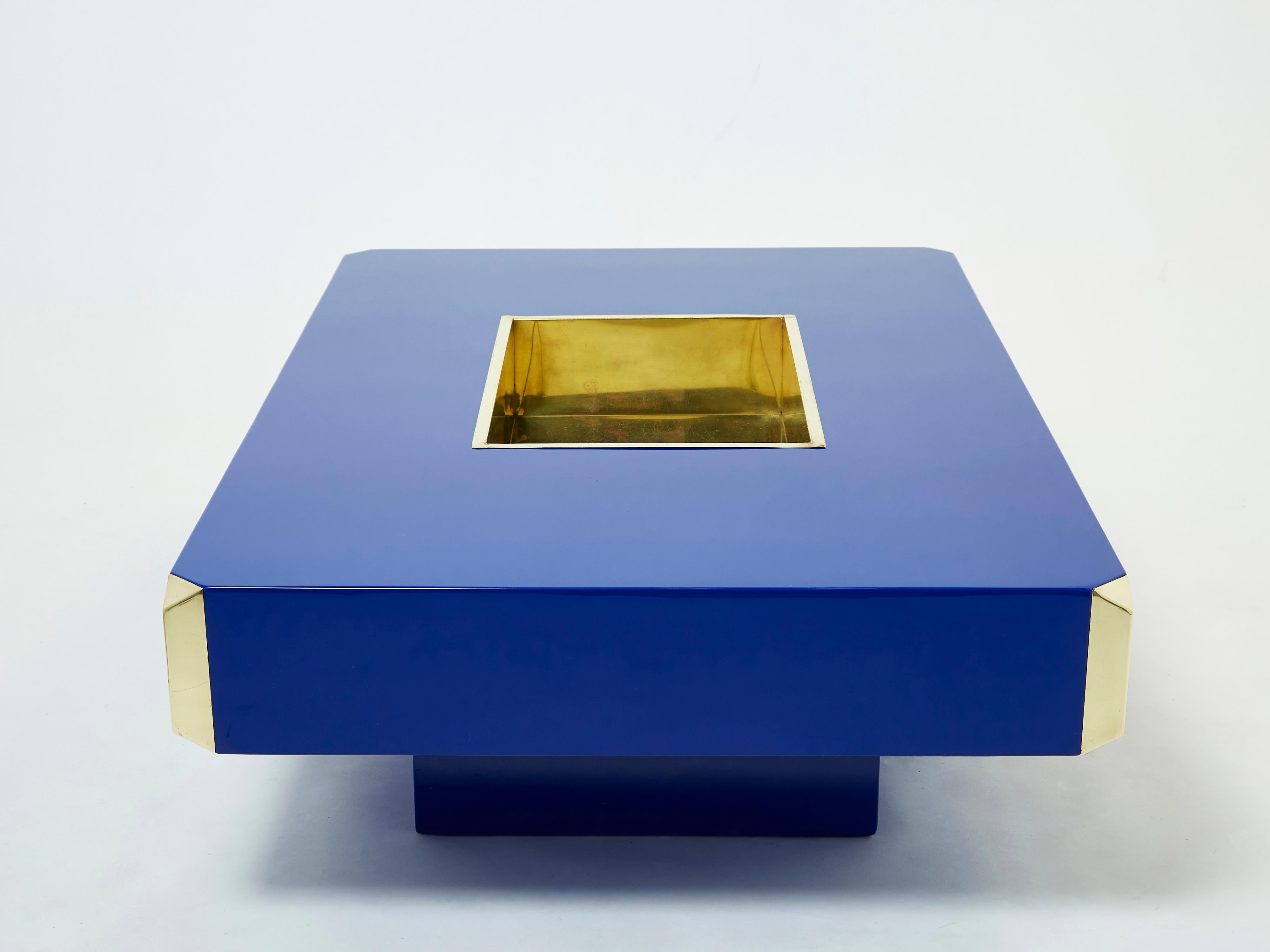 Late 20th Century Willy Rizzo Blue Lacquer and Brass Bar Coffee Table Alveo 1970s