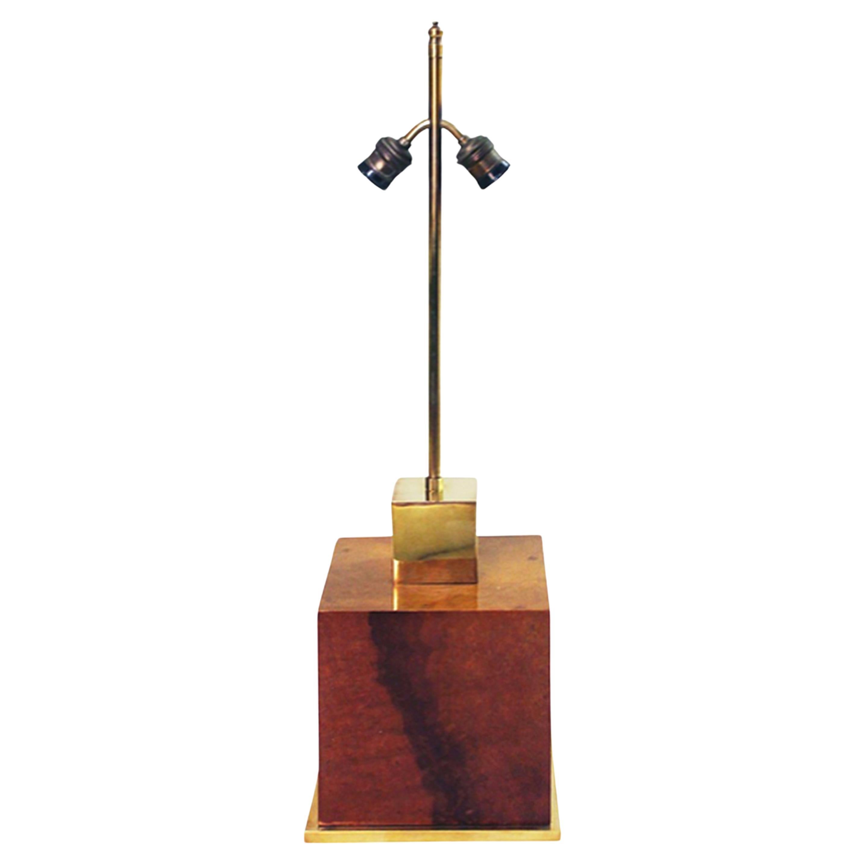 Willy Rizzo, lampe de bureau cubique en bois de ronce laqué laiton, Hollywood Regency, 1970