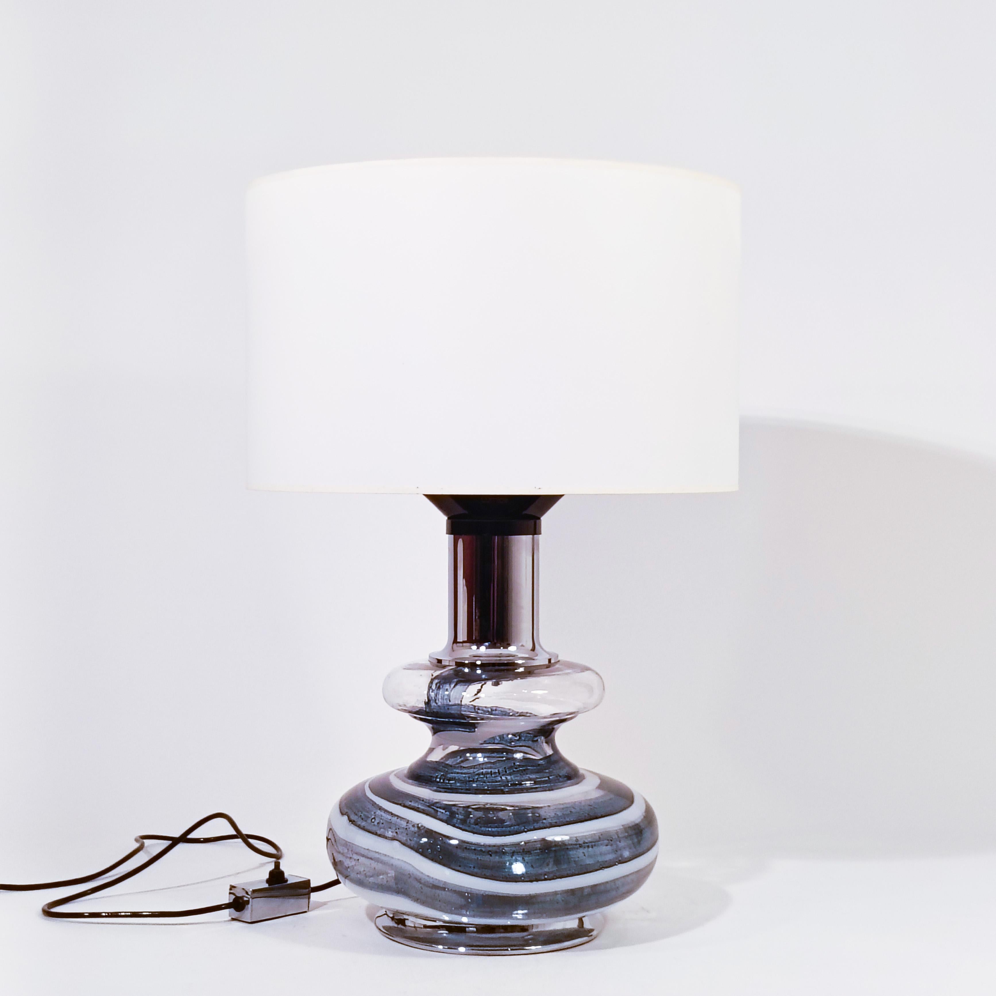 Hand-Crafted Willy Rizzo. Brutalist murano glass table lamp for BD Lúmica, Spain, 1970s For Sale