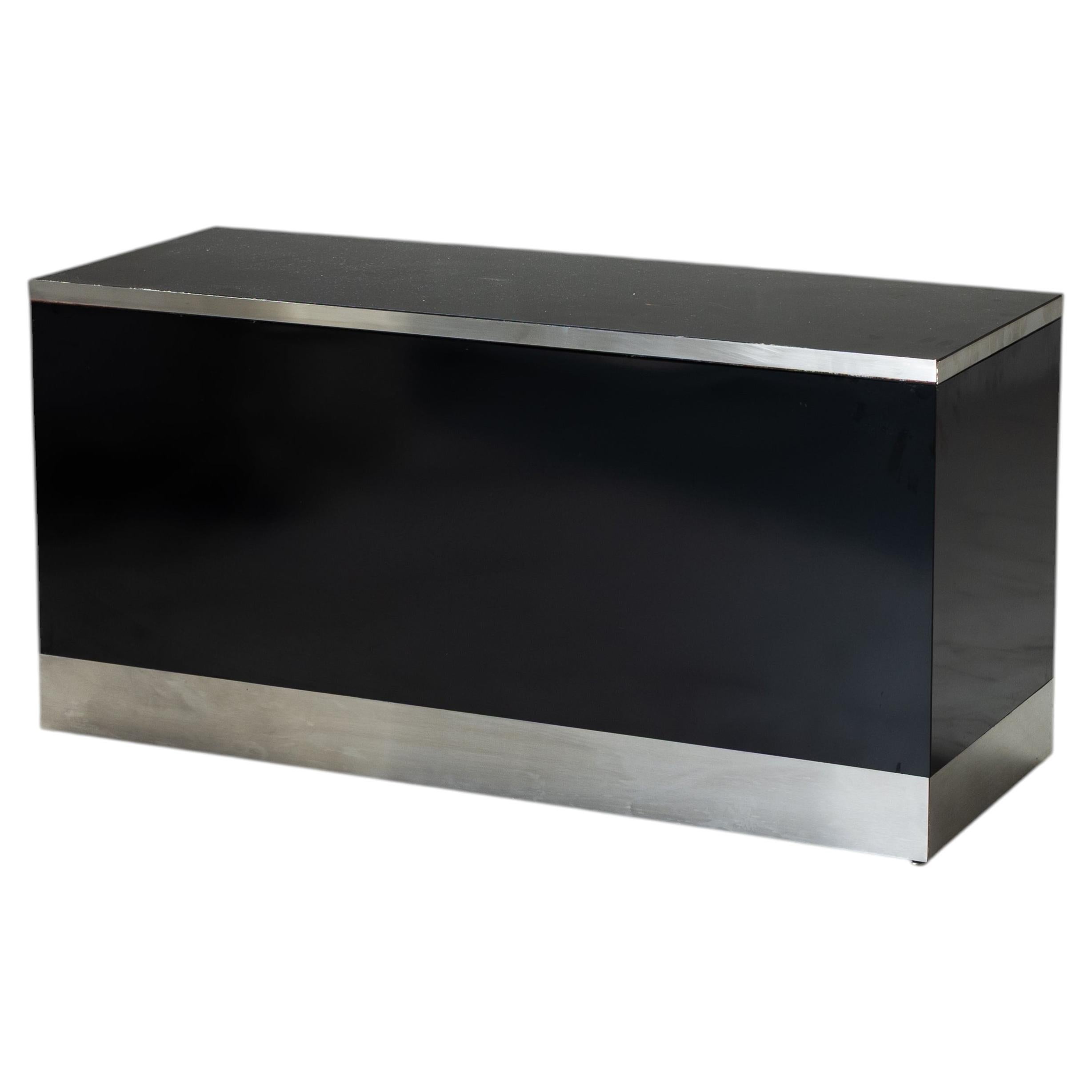Willy Rizzo chest, 1970 For Sale