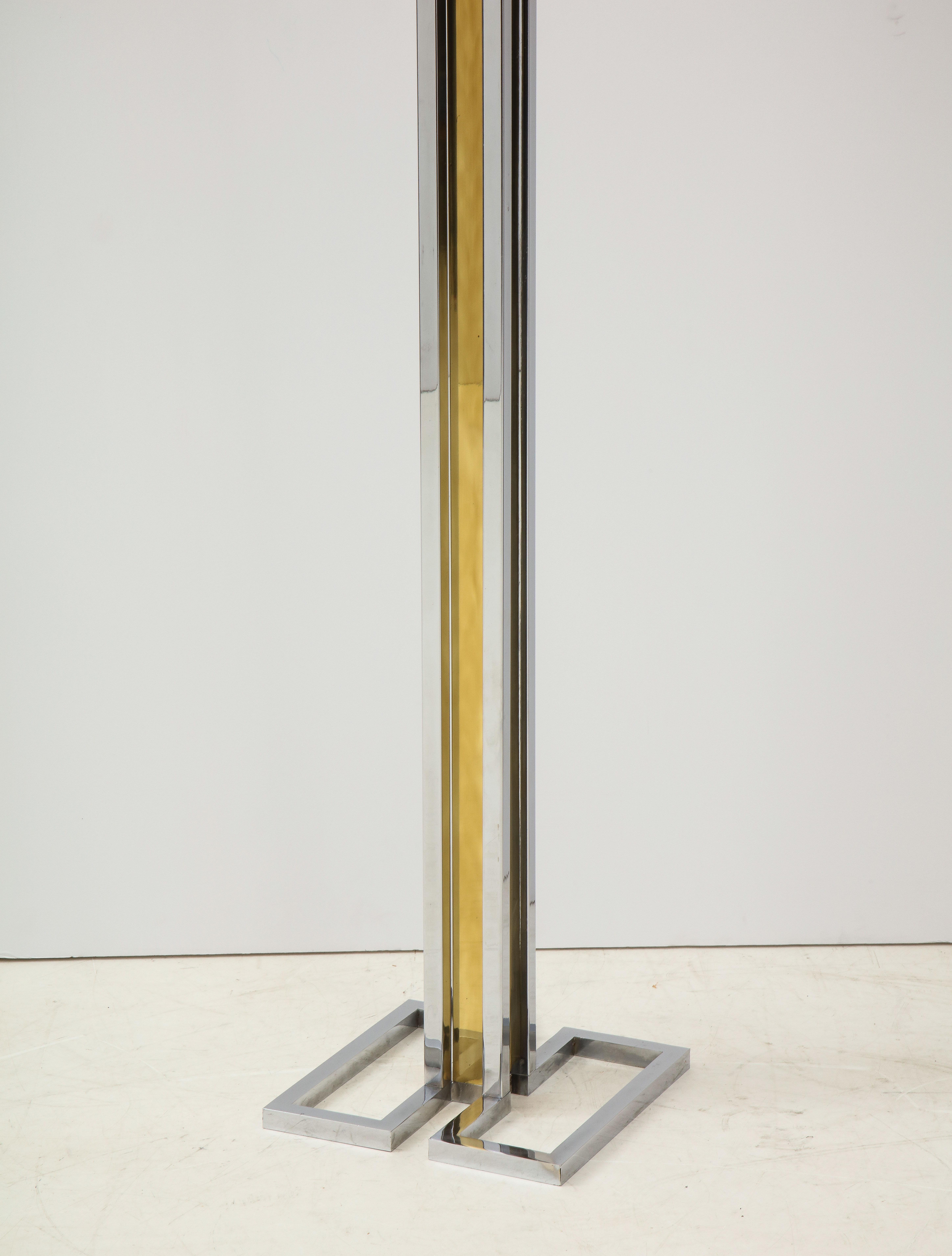 Willy Rizzo Chrome and Brass Floor Lamp In Good Condition In New York, NY