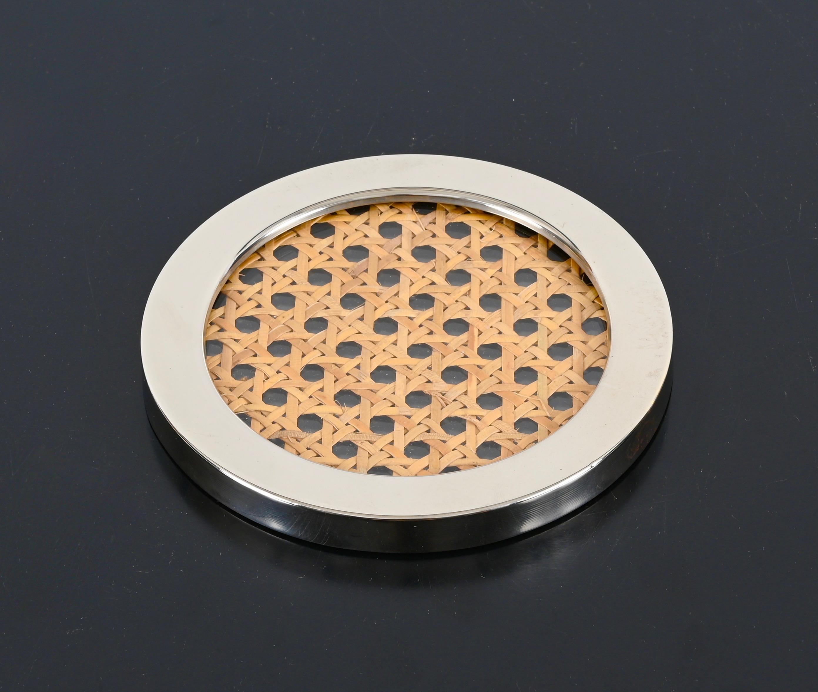 Mid-Century Modern Willy Rizzo Chrome, Lucite and Vienna Straw Bottle Coaster, Italy 1970s