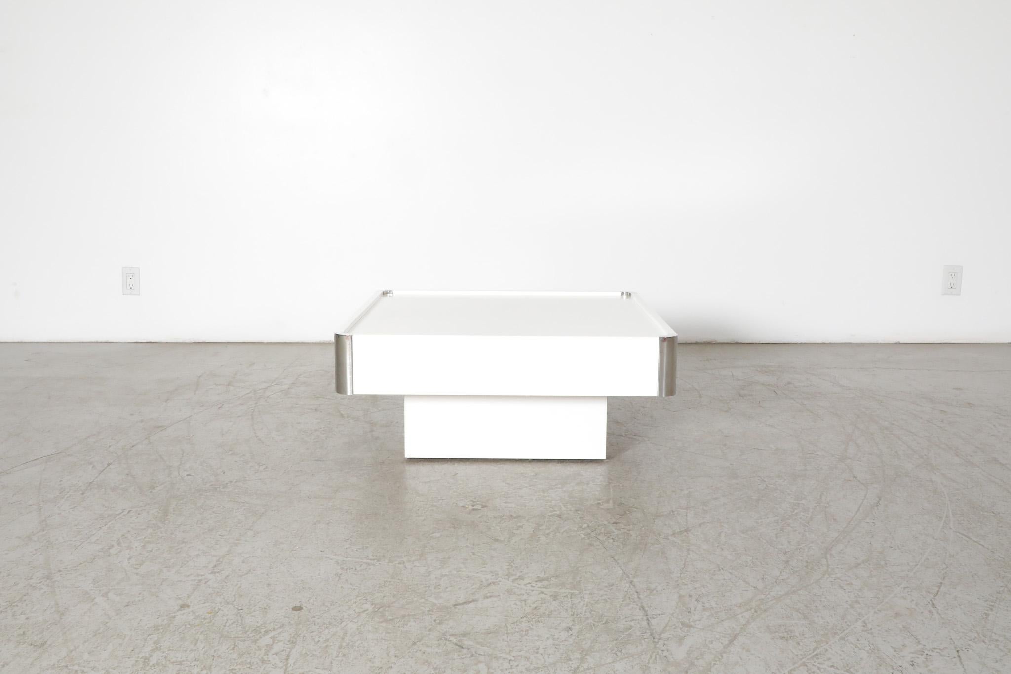 Mid-Century Modern Willy Rizzo Coffee Table for Mario Sabot, Italy 1970's For Sale