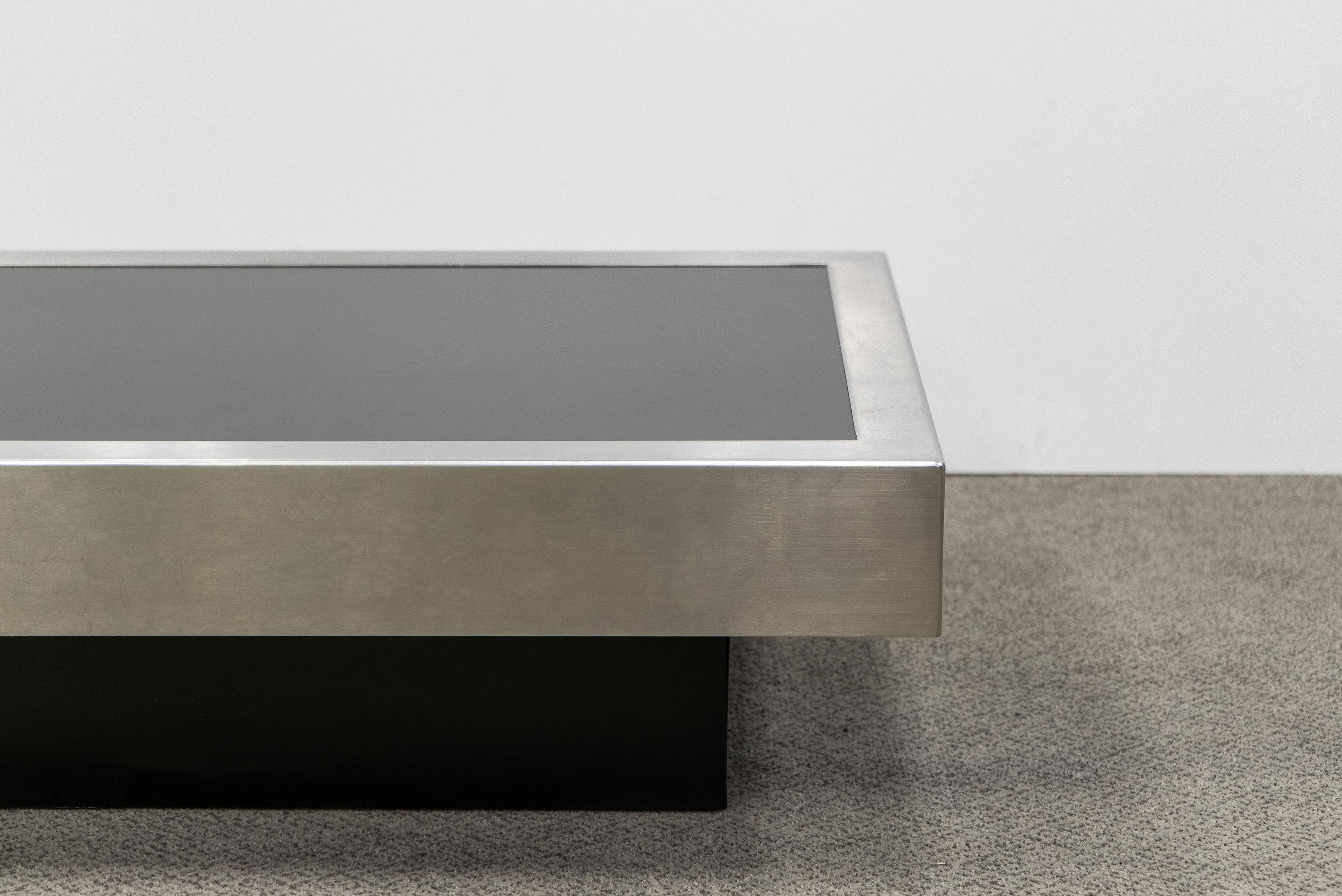 Willy Rizzo Coffee Table In Good Condition For Sale In Chicago, US
