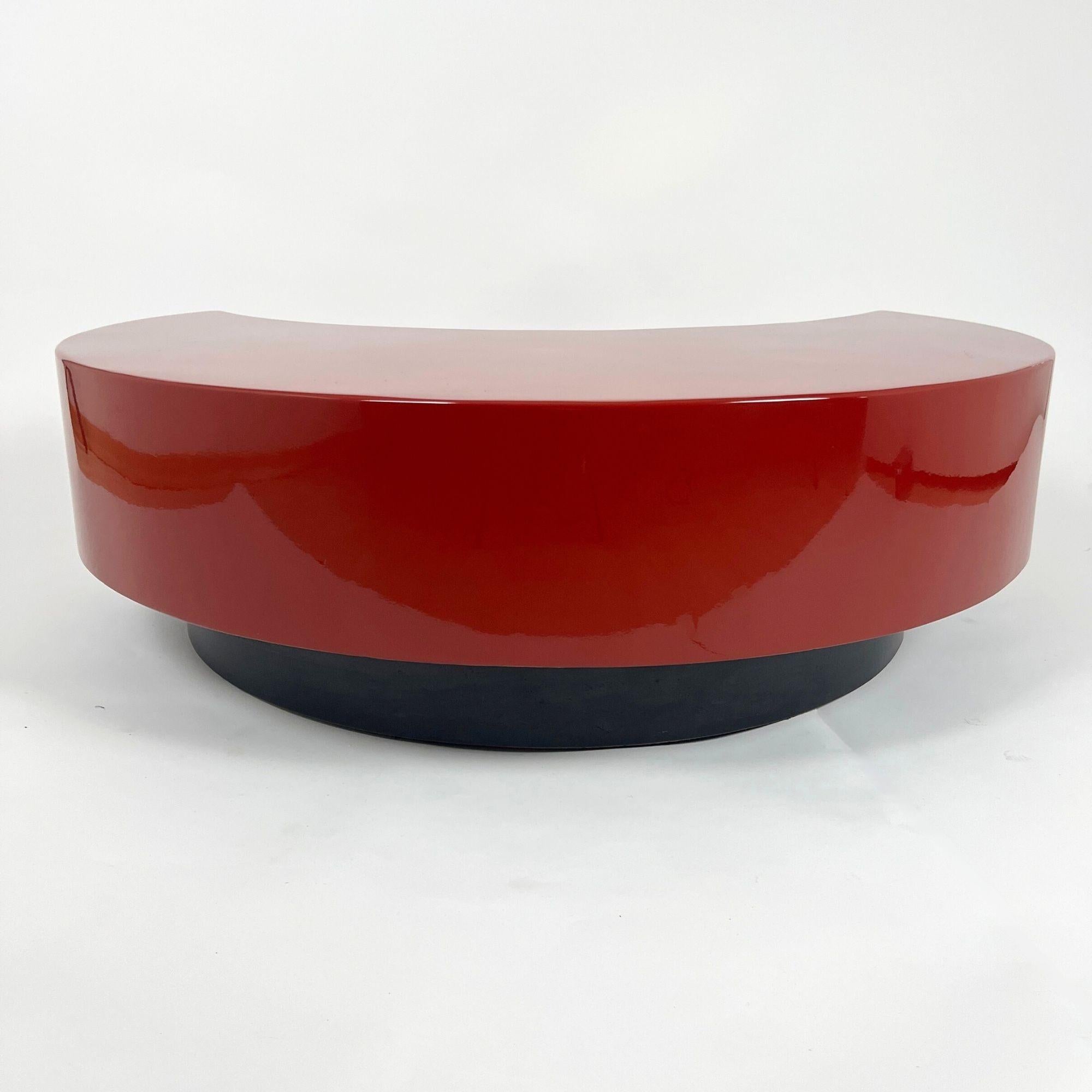 Willy Rizzo Coffee Table 'TRG', Red Lacquer and Brass, Italy, 1969 2