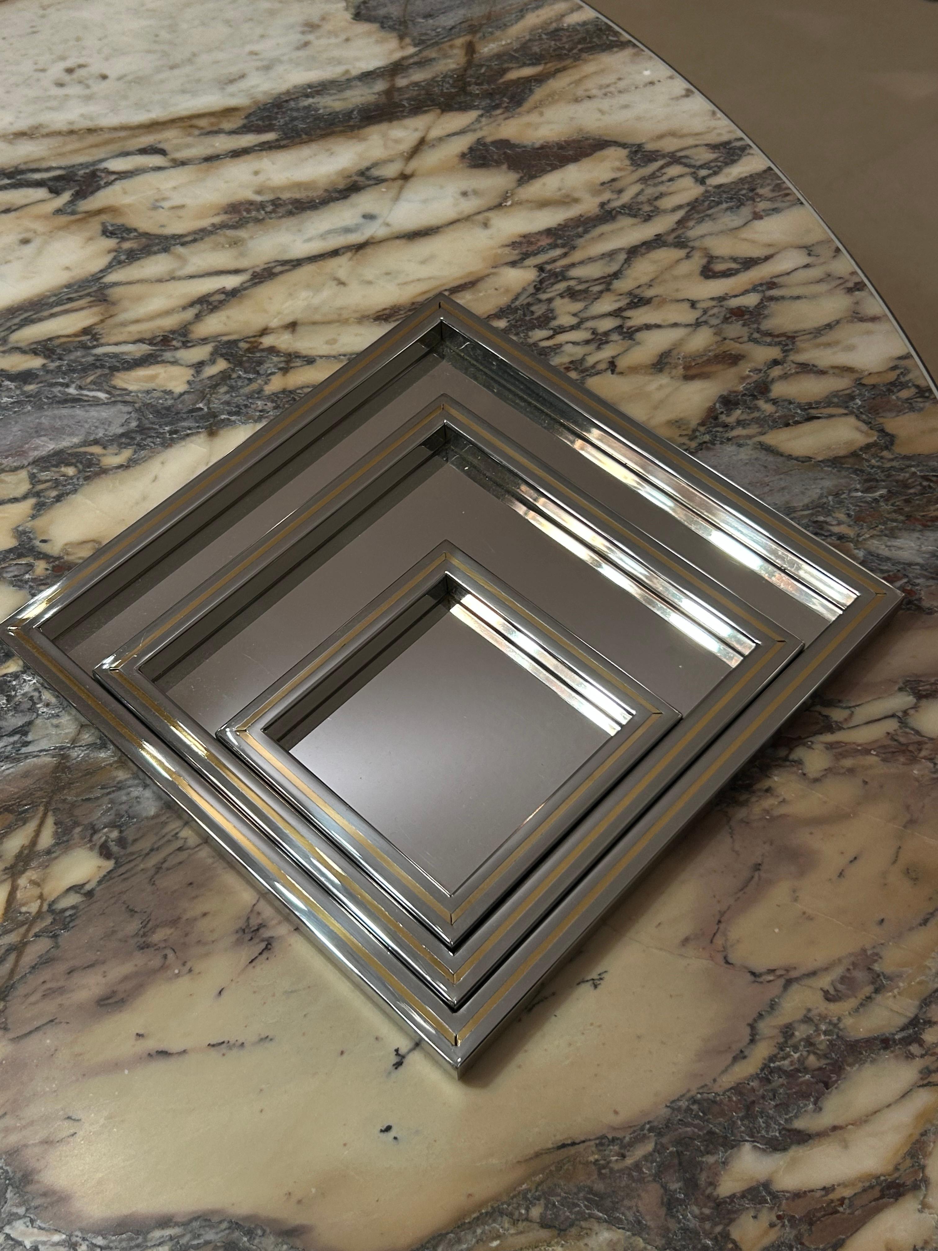 Rizzo amava la semplicità e la purezza del Razionalismo e si ispirava fortemente all'estetica del Bauhaus. Grazie al suo occhio di fotografo, ha cercato l'armonia visiva delle forme e dei materiali. I suoi design dovevano avere un aspetto