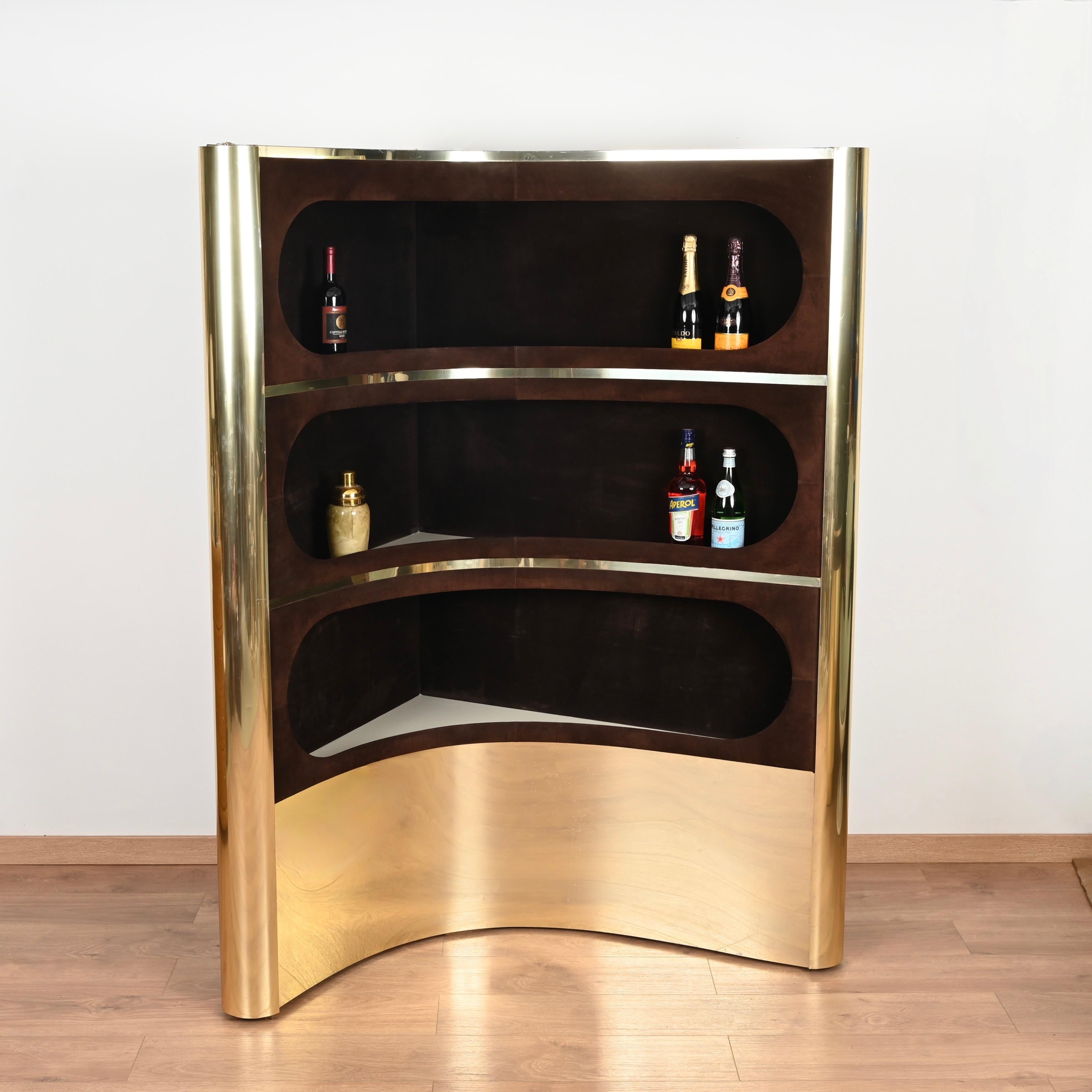 Willy Rizzo Dry Bar in ottone dorato e pelle scamosciata con mobile illuminato, Italia, anni '70 2