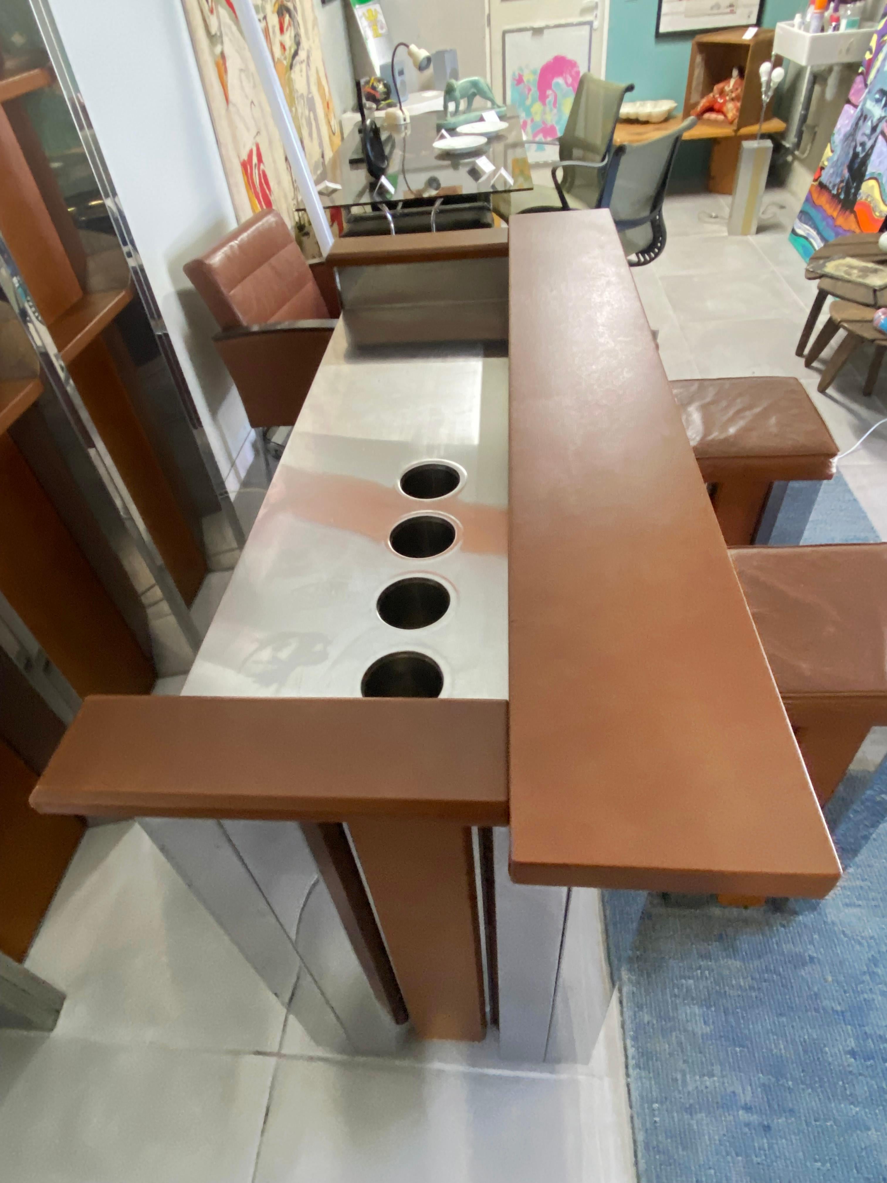 Willy Rizzo Bar exceptionnel et rare de Willy Rizzo Cuir et acier inoxydable en vente 1