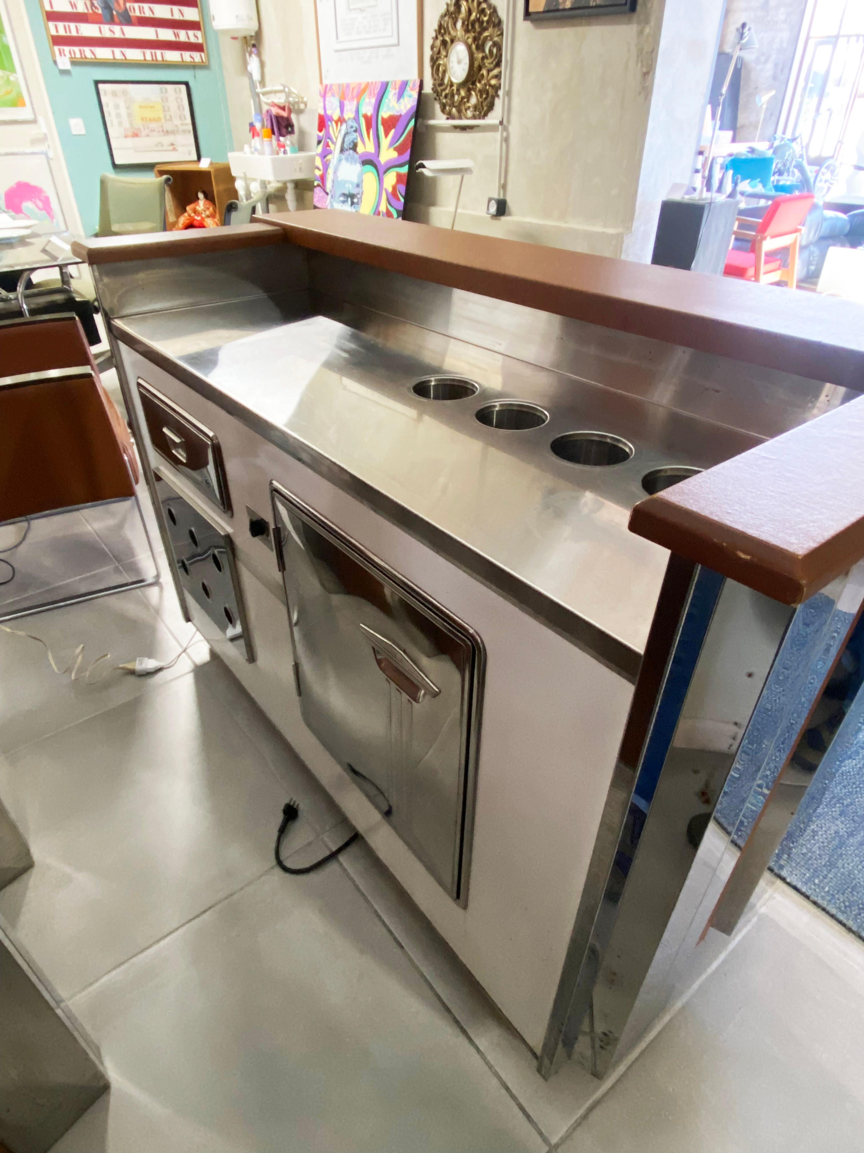 Willy Rizzo Bar exceptionnel et rare de Willy Rizzo Cuir et acier inoxydable en vente 2