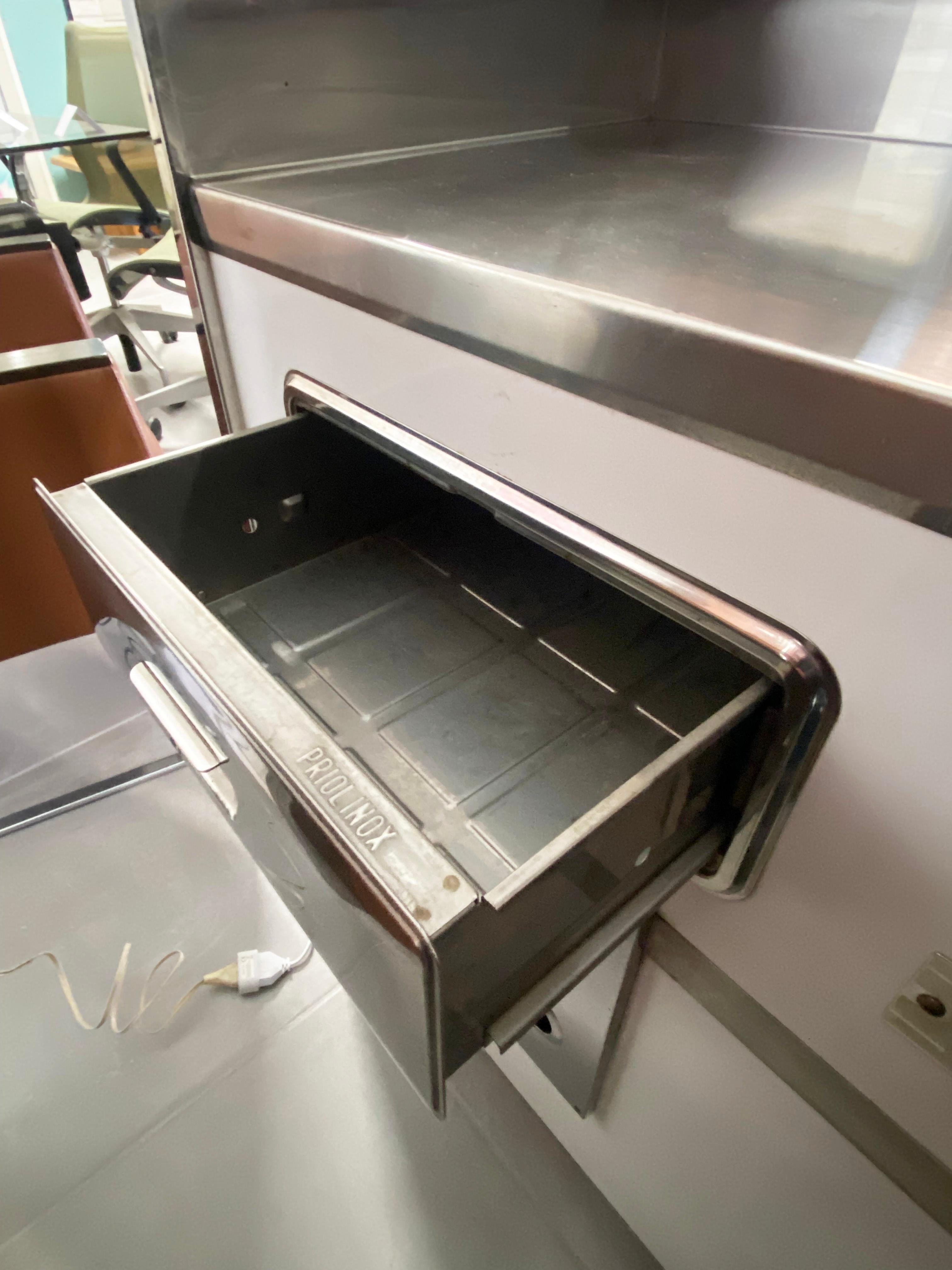 Willy Rizzo Bar exceptionnel et rare de Willy Rizzo Cuir et acier inoxydable en vente 4