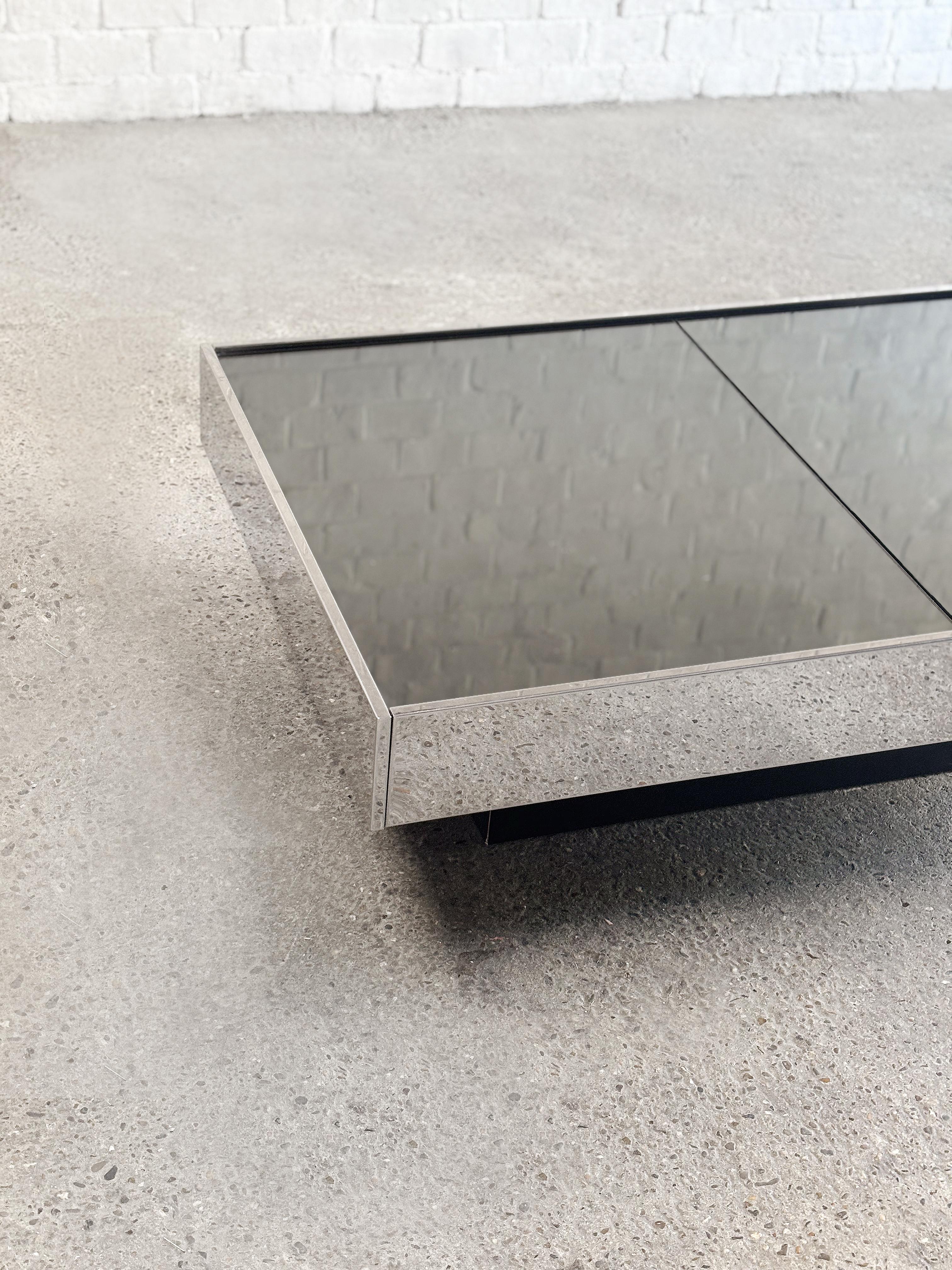 Willy Rizzo Extendable Coffee Table With Hidden Bar, Cidue, Italy 1970's In Good Condition In Zwijndrecht, Antwerp