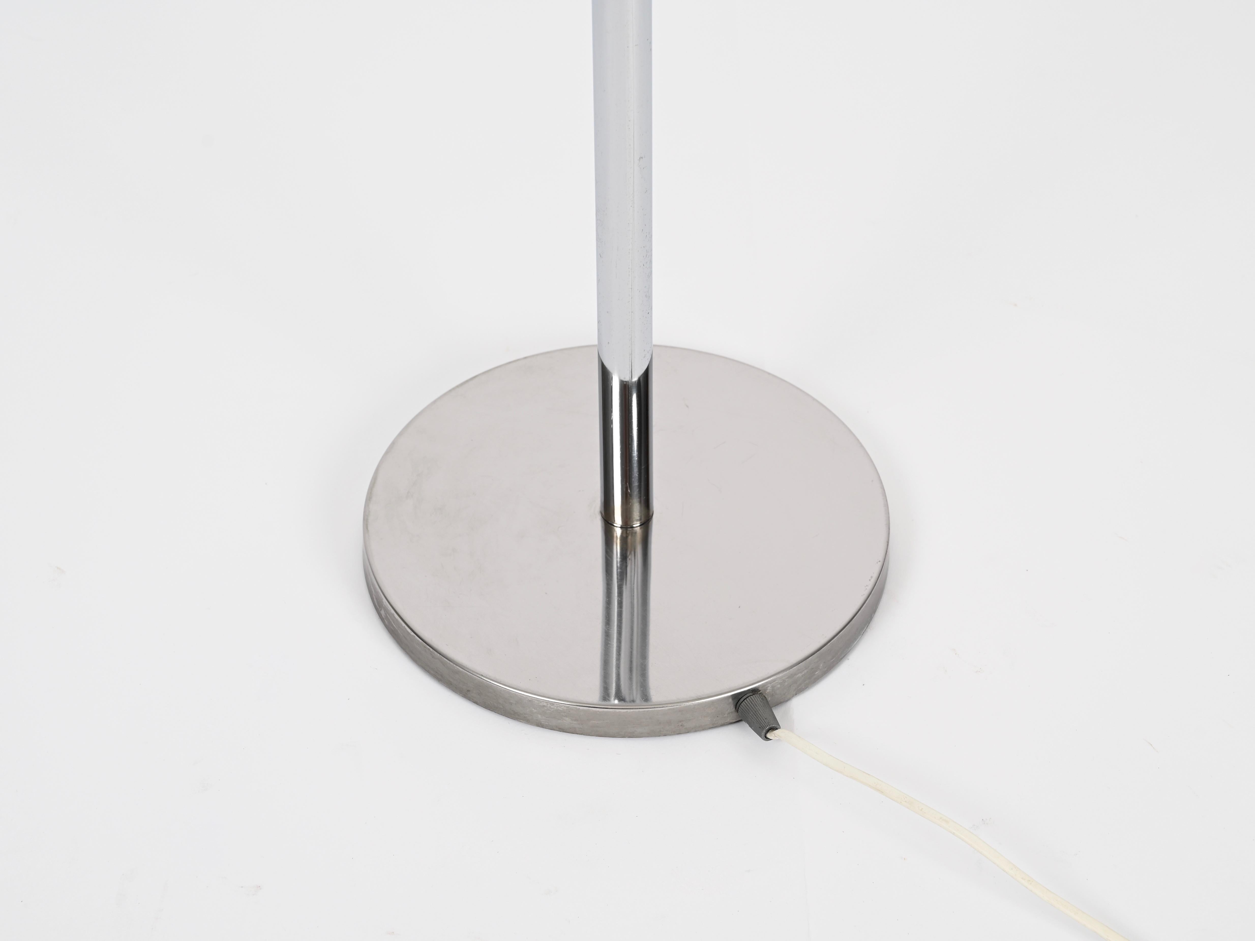Willy Rizzo  Floor Lamp in Chrome and Tortoiseshell Effect Lucite, Italy 1970s For Sale 9