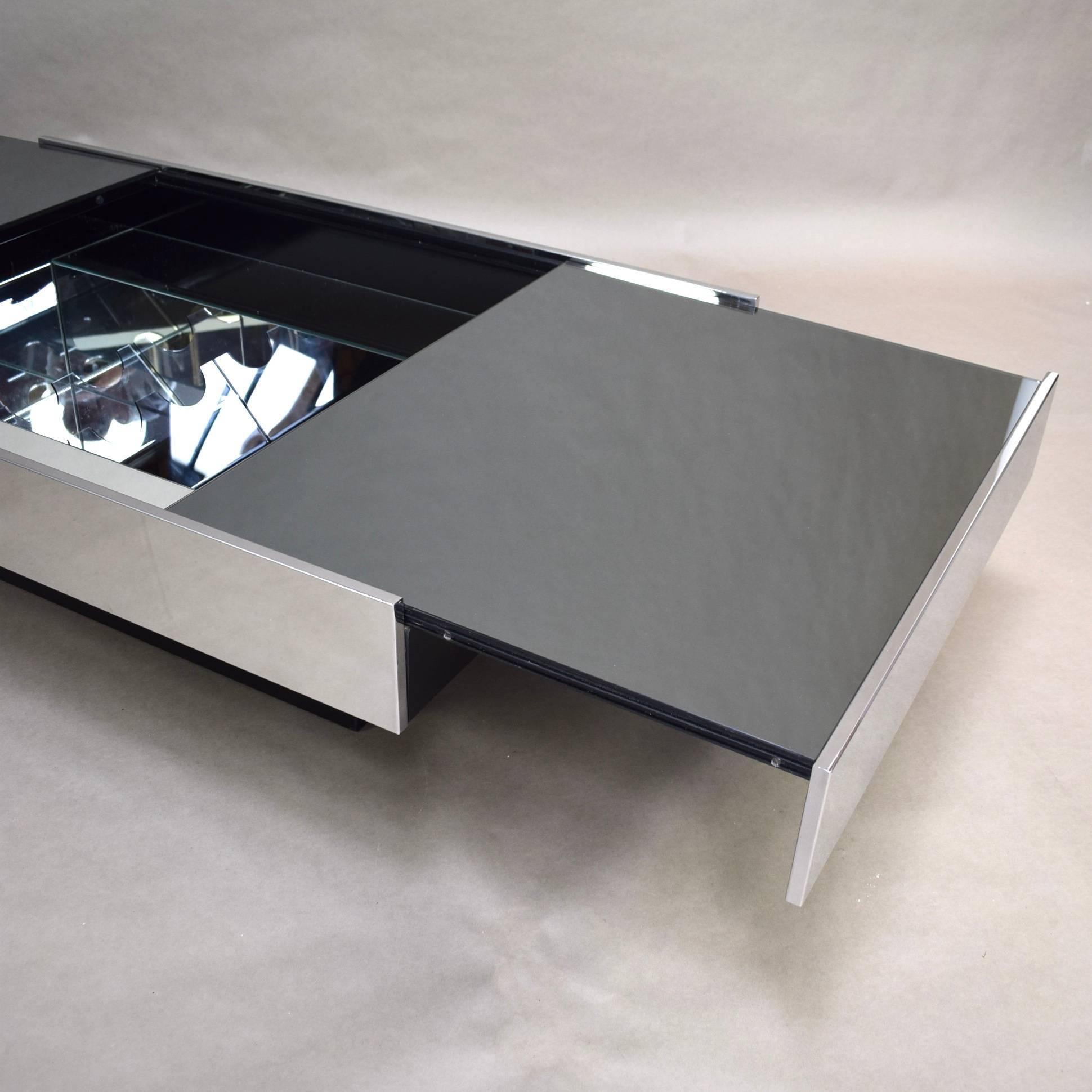 Mirror Willy Rizzo for Cidue Extractable Coffee Table with Dry Bar, Italy, circa 1970
