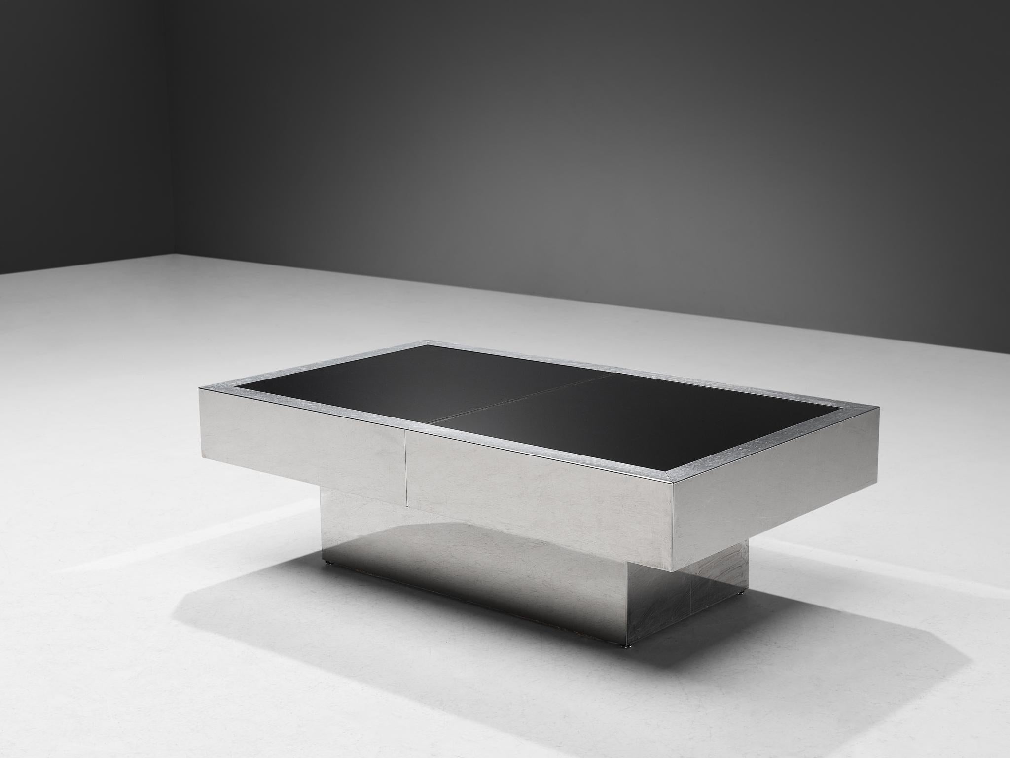 Willy Rizzo for Cidue Hidden Bar Coffee Table In Good Condition In Waalwijk, NL
