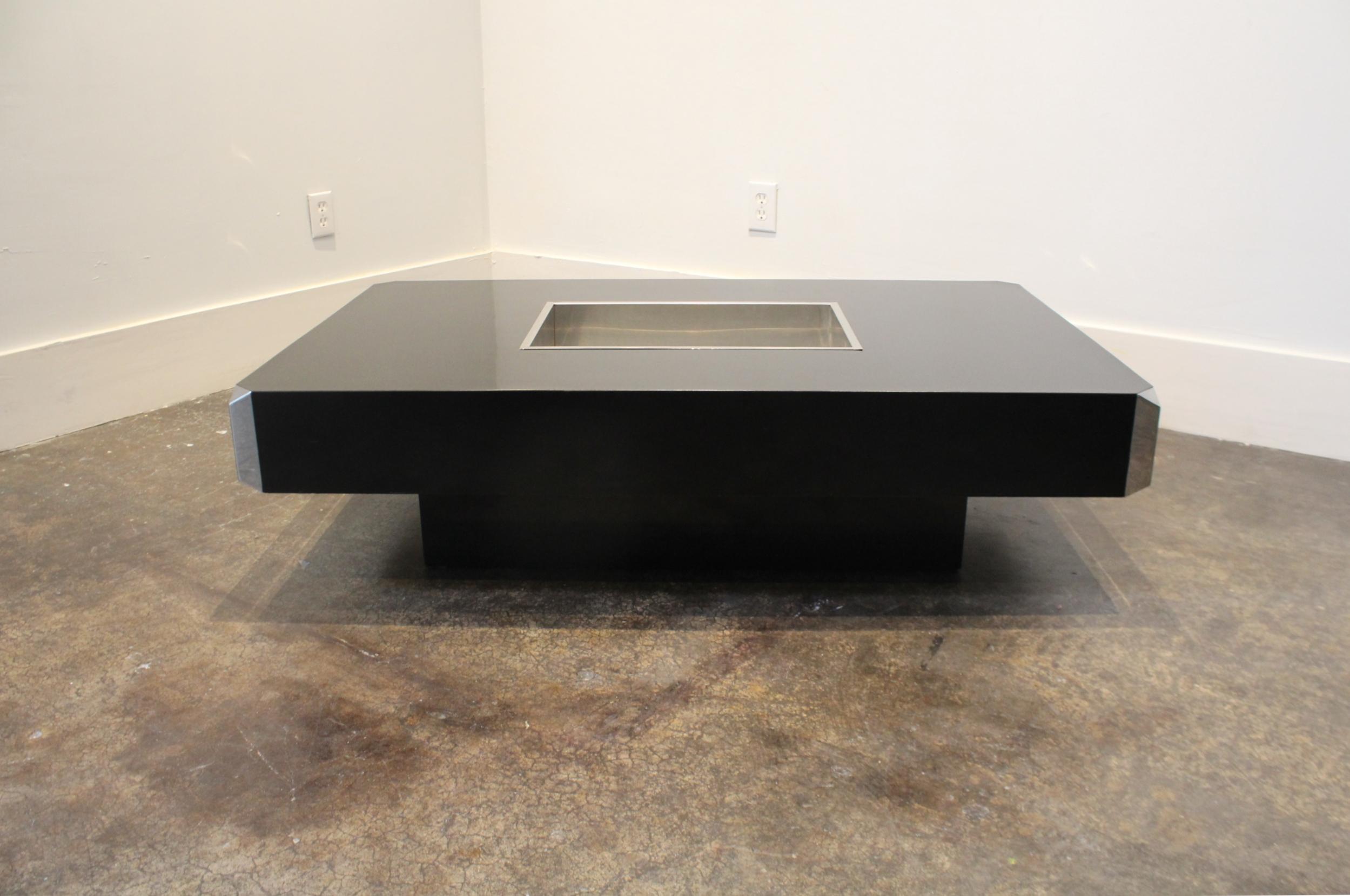 Italian Willy Rizzo for Mario Sabot Black Laminate and Chrome Steel Coffee Table For Sale