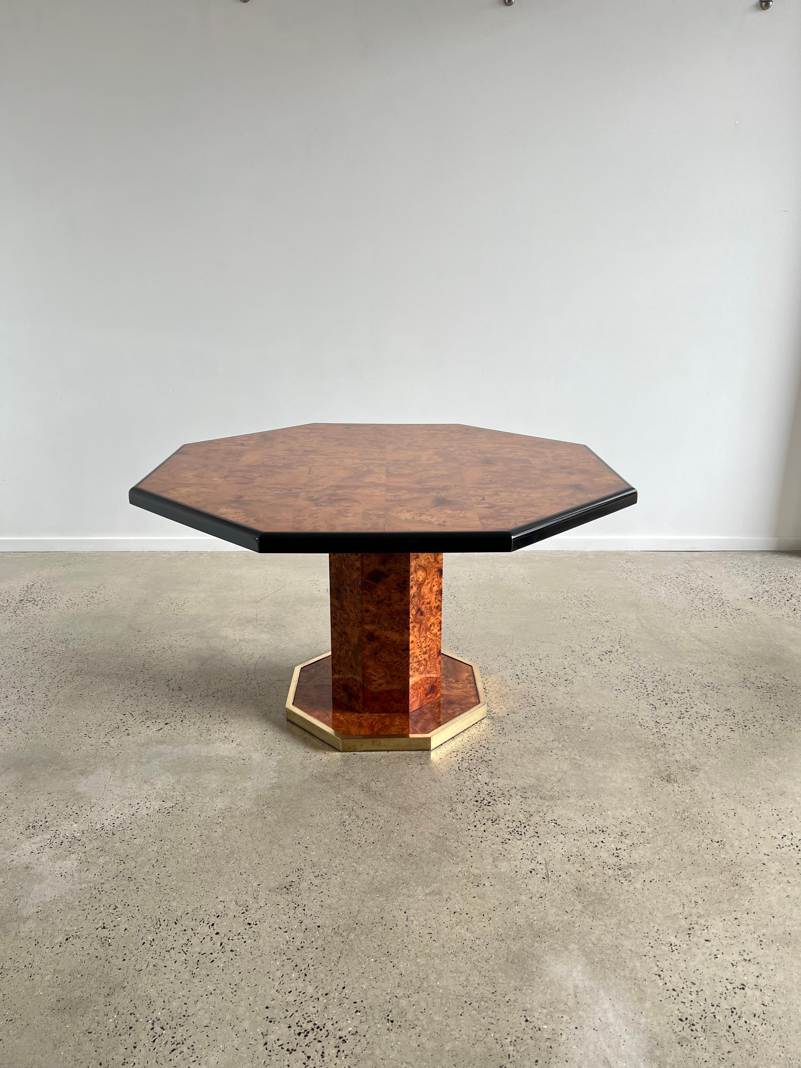 Stunning dining octagonal pedestal dining table by Willy Rizzo for Mario Sabot.