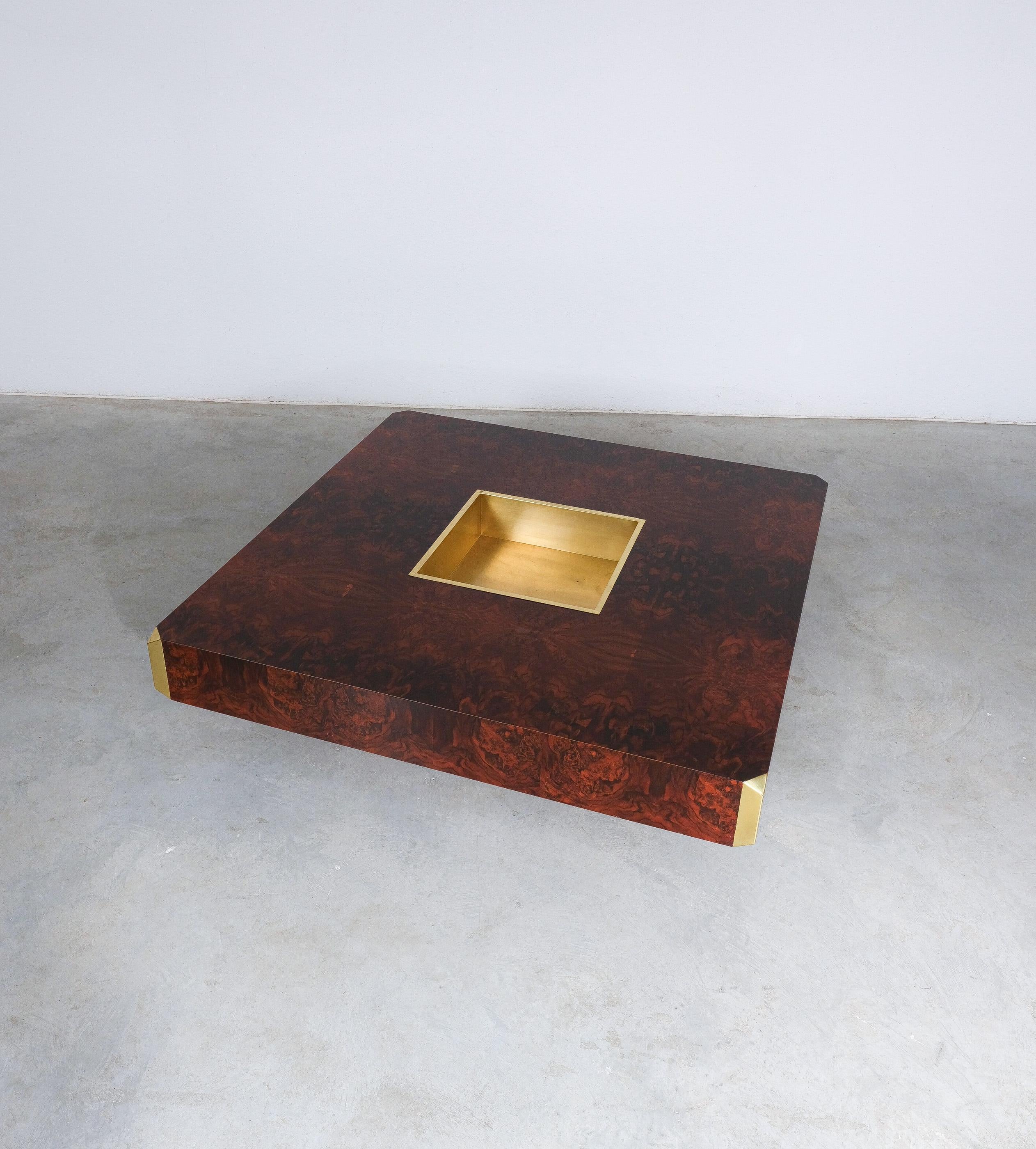 Veneer Willy Rizzo for Mario Sabot Vintage Alveo Square Coffee Table Burlwood 1972
