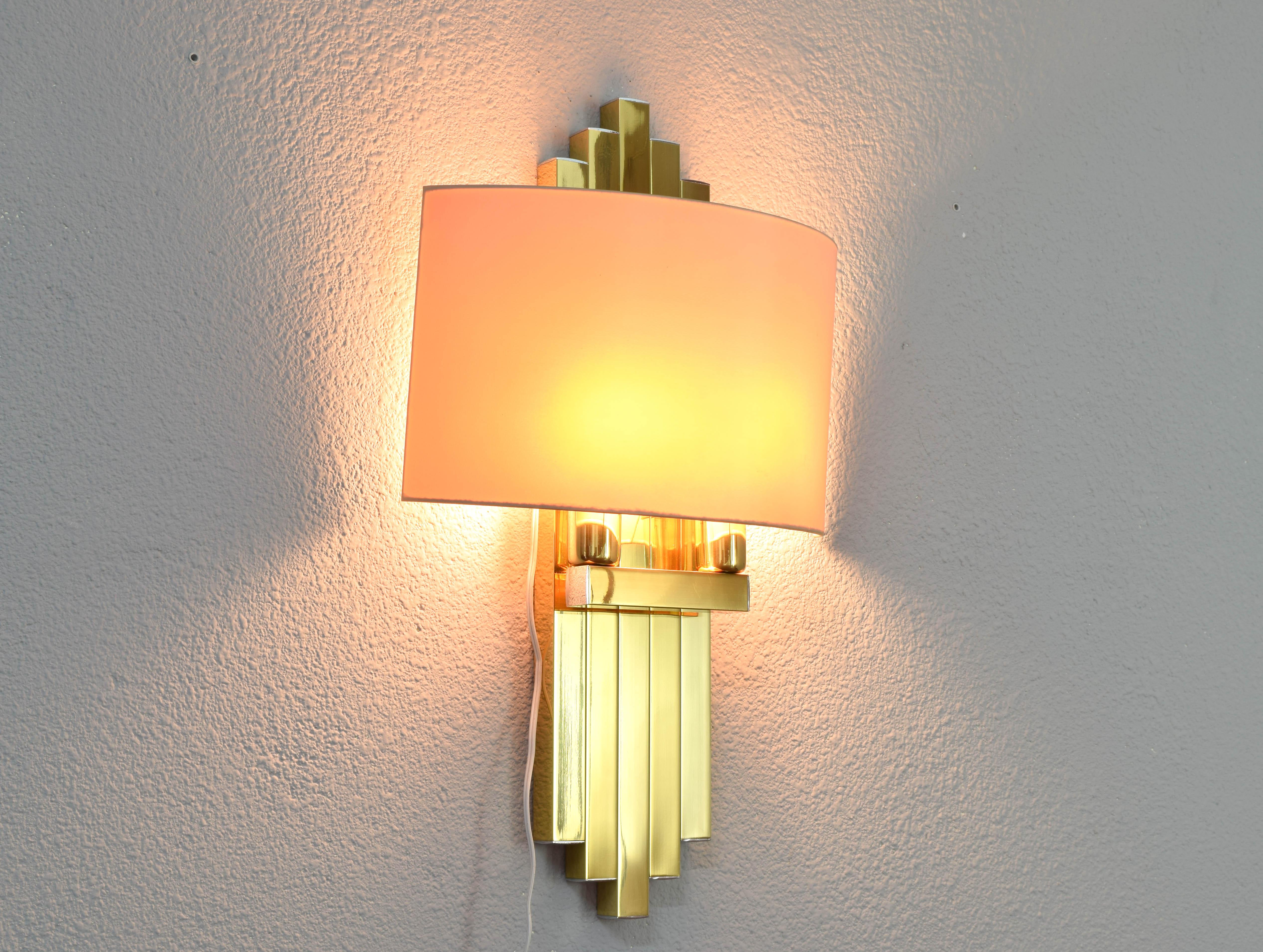 Hollywood Regency Great Brass Wall Sconce for Lumica BD, Spain, 1970 In Good Condition In Escalona, Toledo