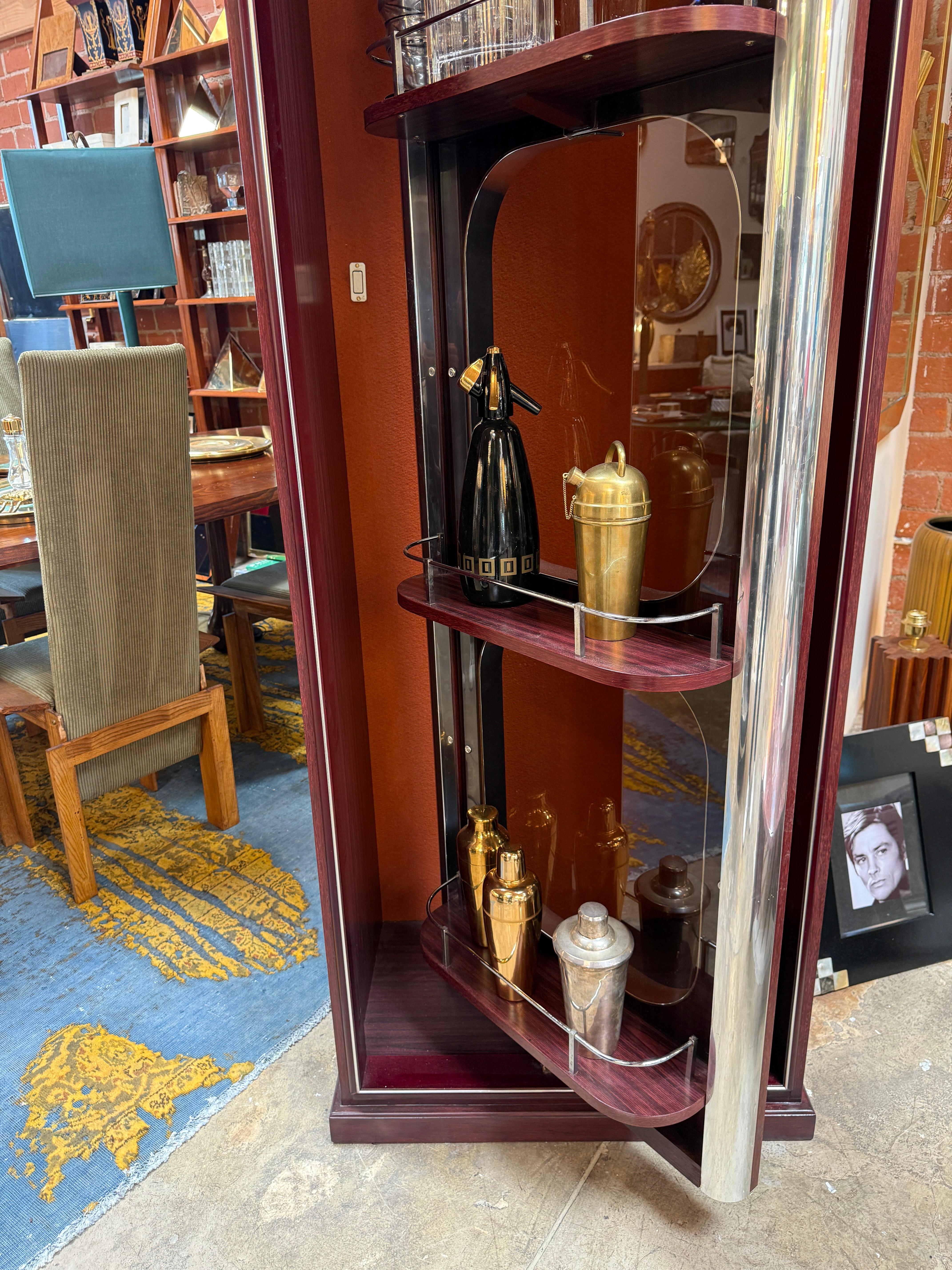 Willy Rizzo Illuminated Display Cabinet, 1970s For Sale 3