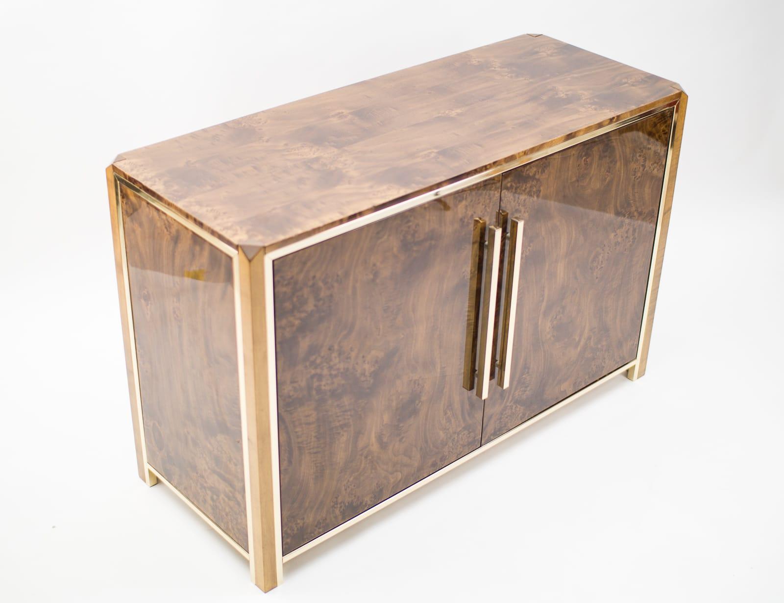 Willy Rizzo Italian Design Burl Birch Wood and Gilt Brass Commode, 1970s 14