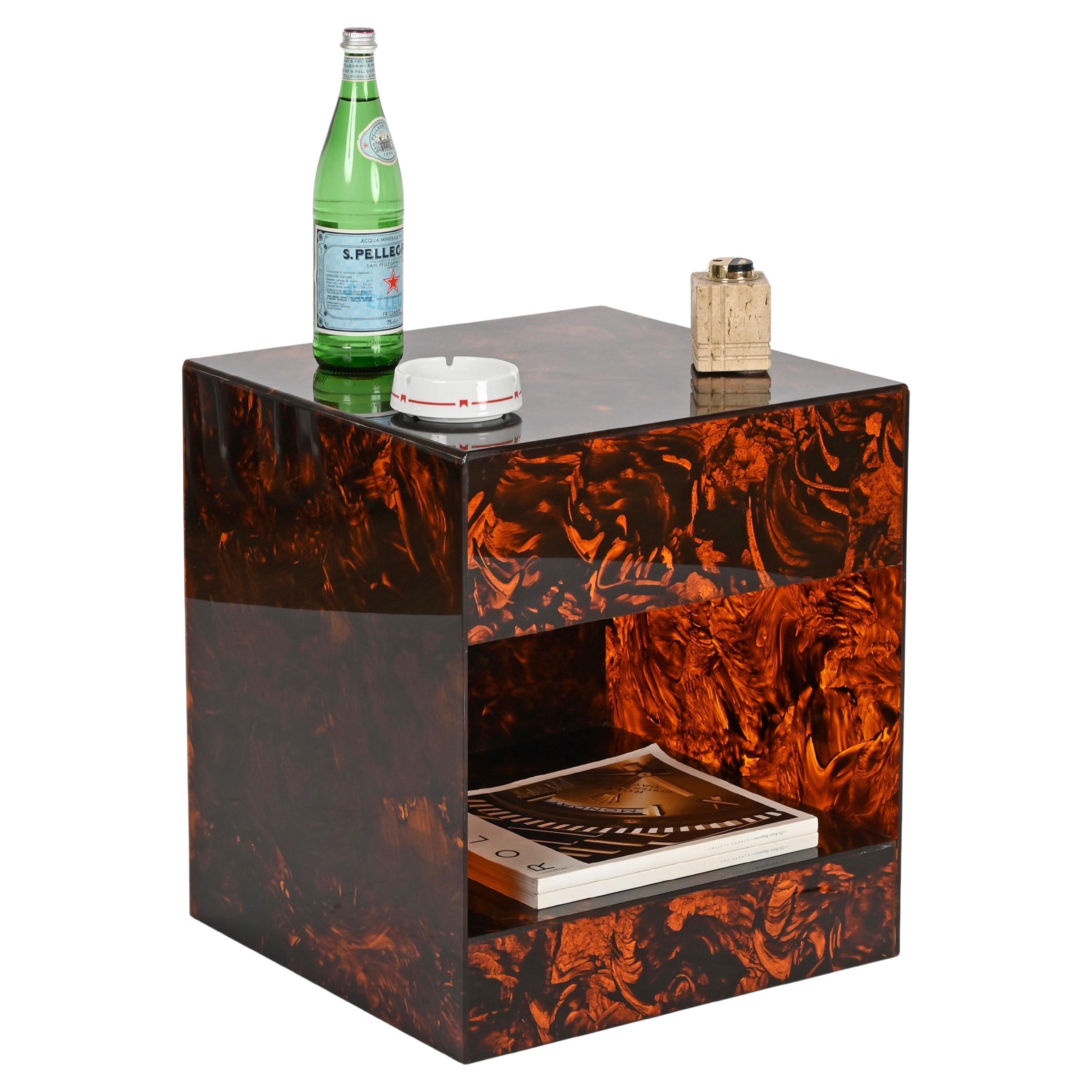 Table d'appoint ou table basse italienne Willy Rizzo en lucite à effet écaille, 1970