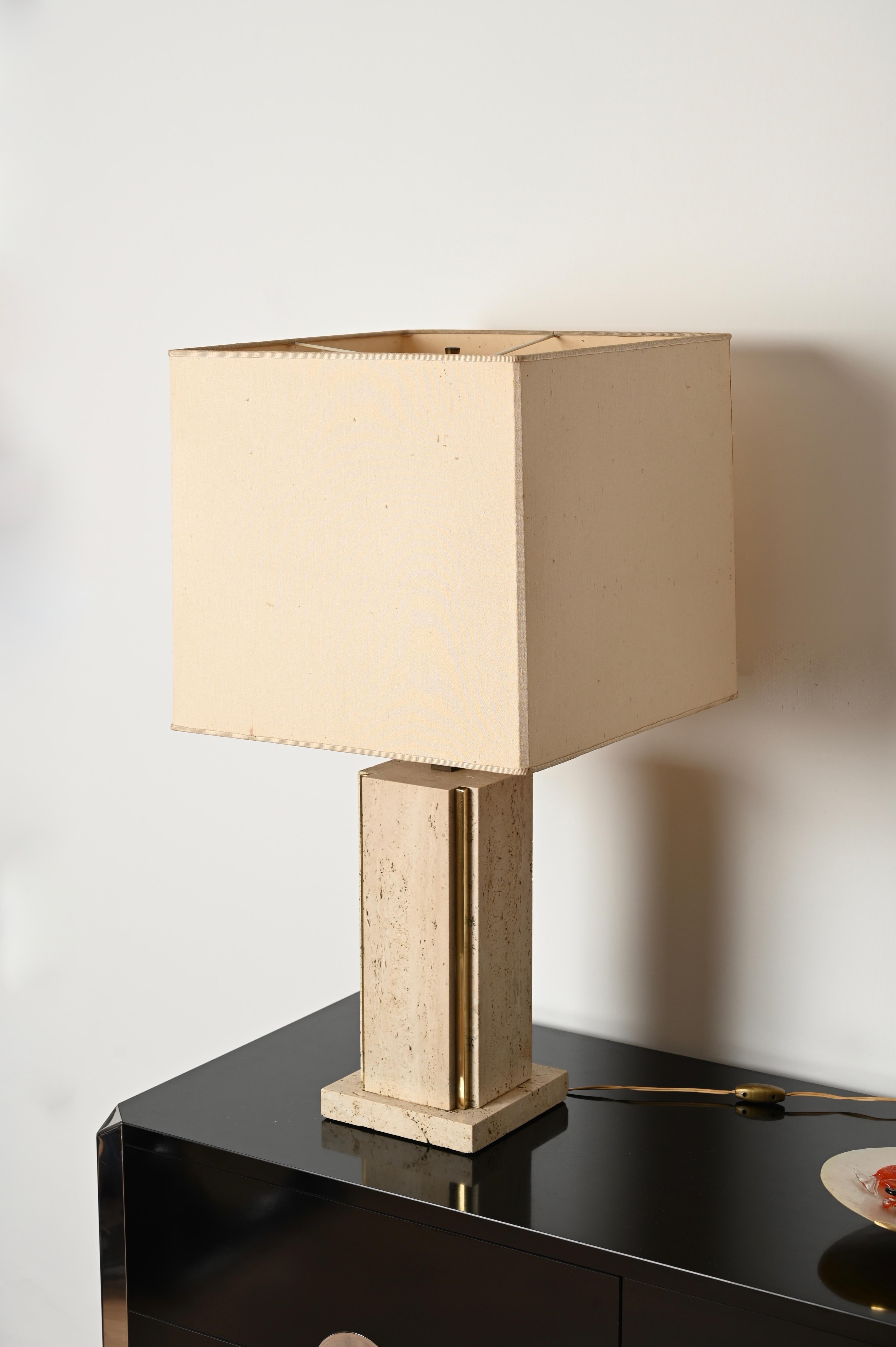 Mid-Century Modern Lampes de table italiennes en travertin et laiton Willy Rizzo, 1970 en vente
