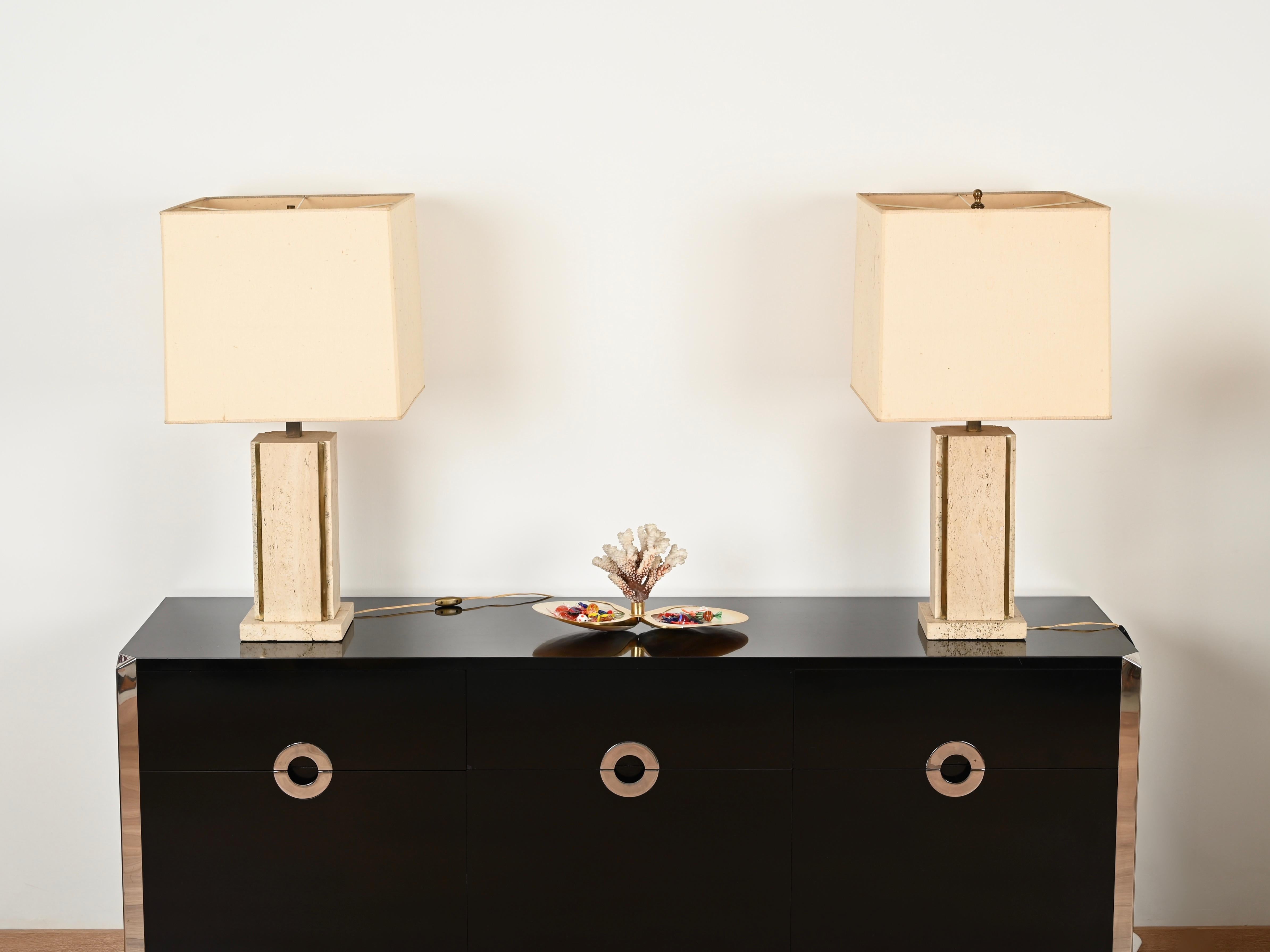 Lampes de table italiennes en travertin et laiton Willy Rizzo, 1970 en vente 2