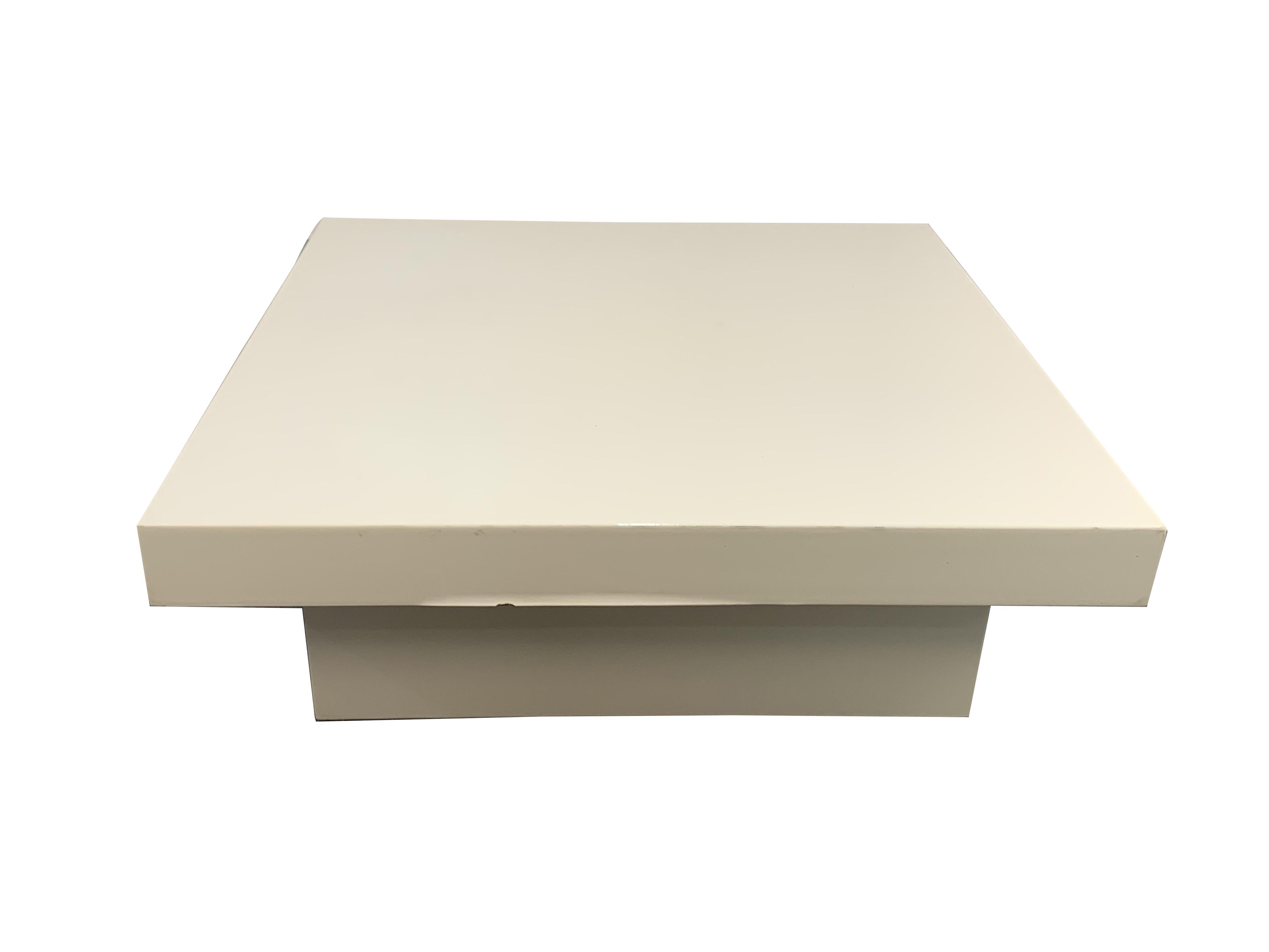 Late 20th Century Willy Rizzo Lacquered Ivory White Wood Squared Modern Italian Coffee Table 1980s