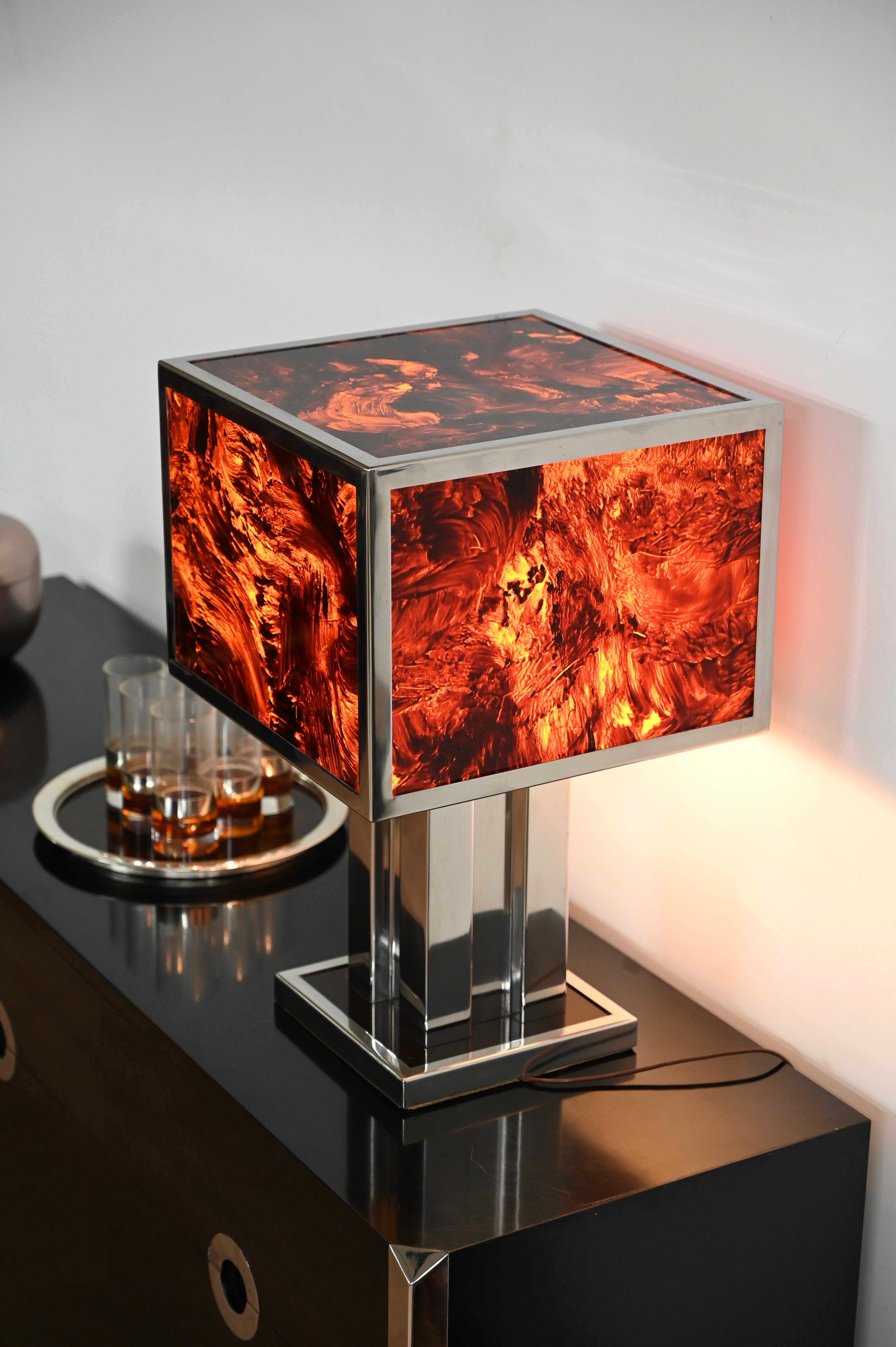 Willy Rizzo Large Table Lamp in Tortoiseshell Lucite and Chrome, Italy 1970s For Sale 2