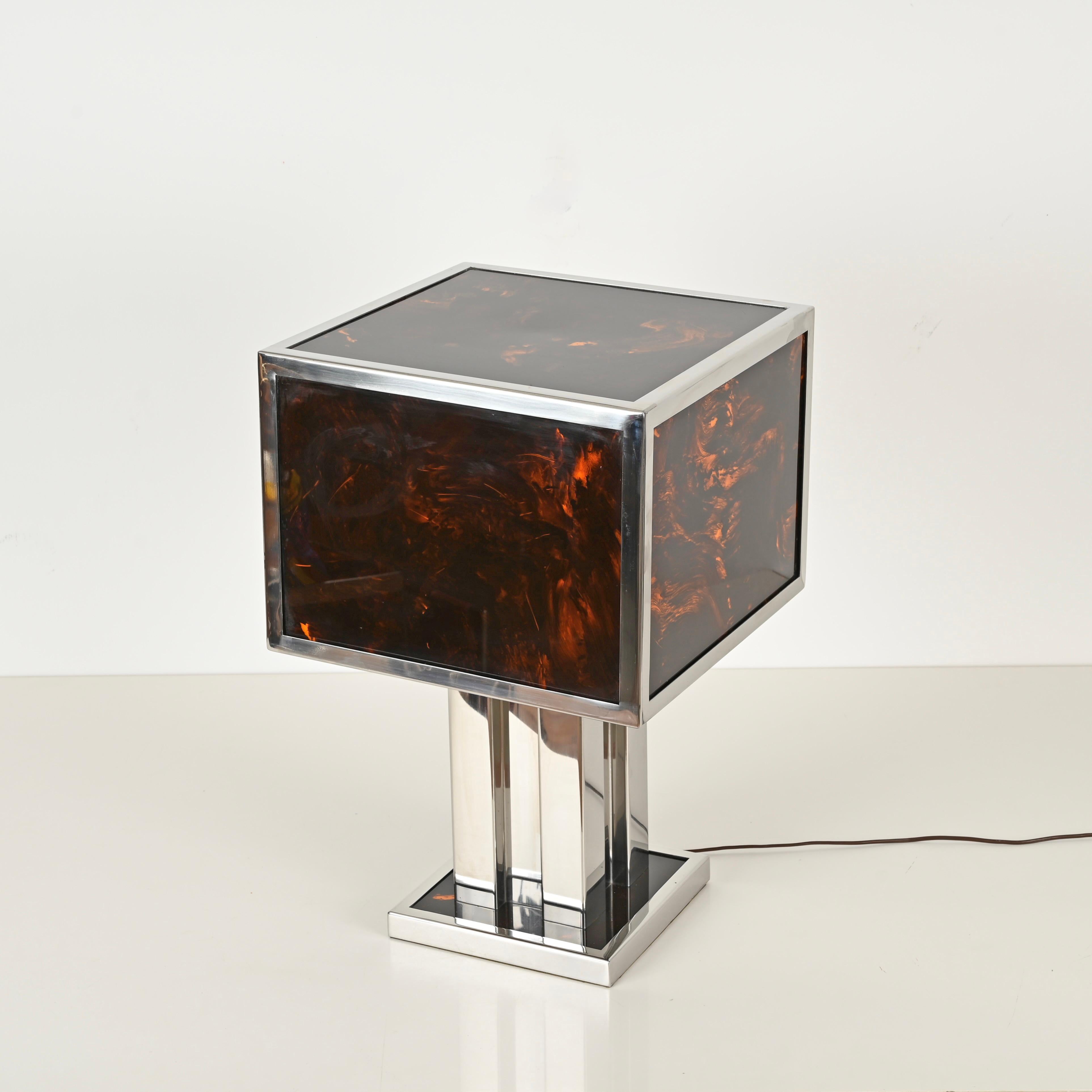 Willy Rizzo Large Table Lamp in Tortoiseshell Lucite and Chrome, Italy 1970s For Sale 6
