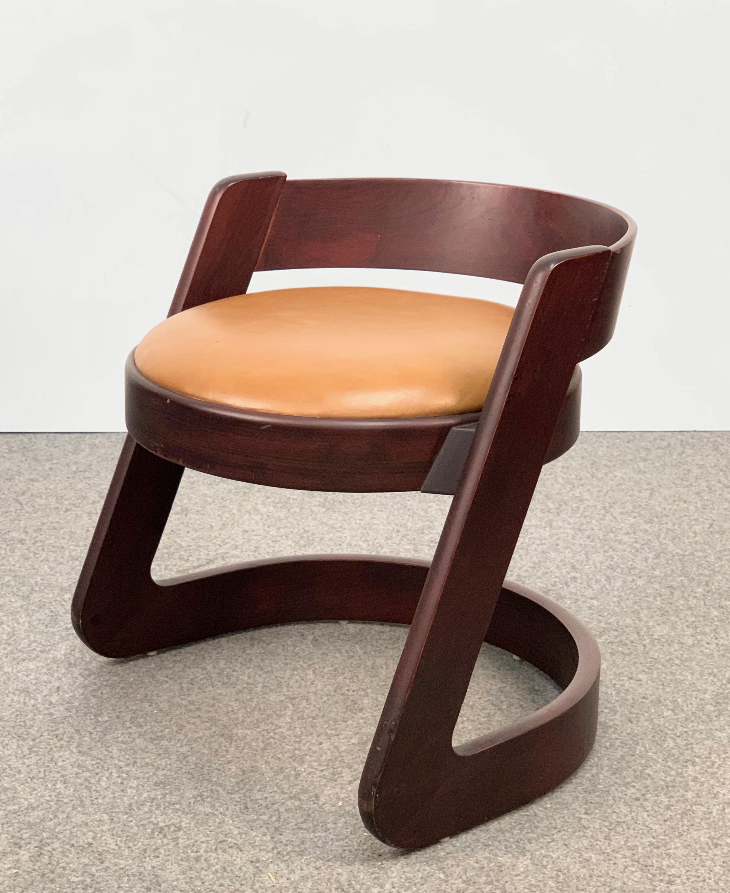 Willy Rizzo Midcentury Italian Chair Wood and Leather for Mario Sabot, 1970s 6