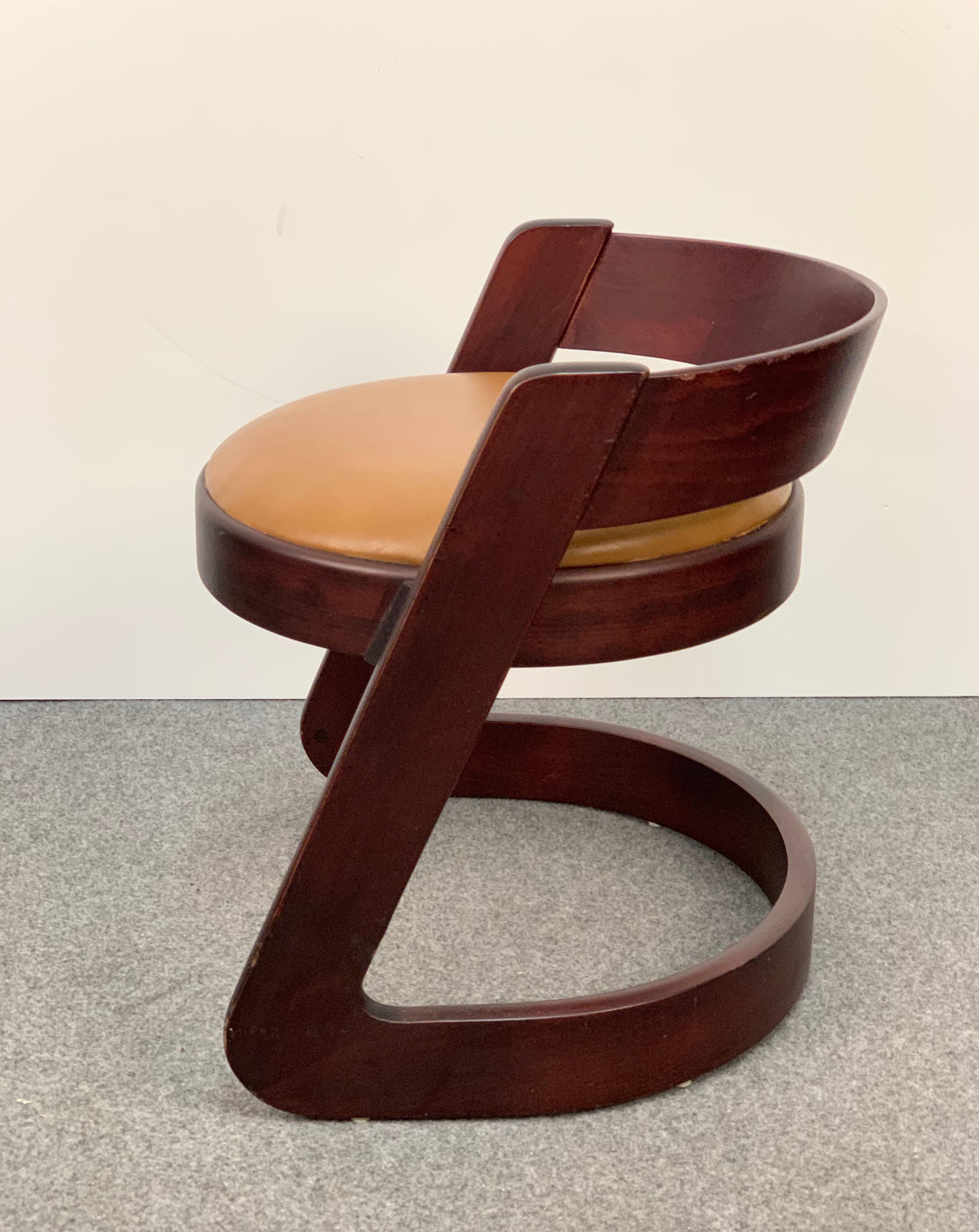 Willy Rizzo Midcentury Italian Chair Wood and Leather for Mario Sabot, 1970s In Good Condition In Roma, IT