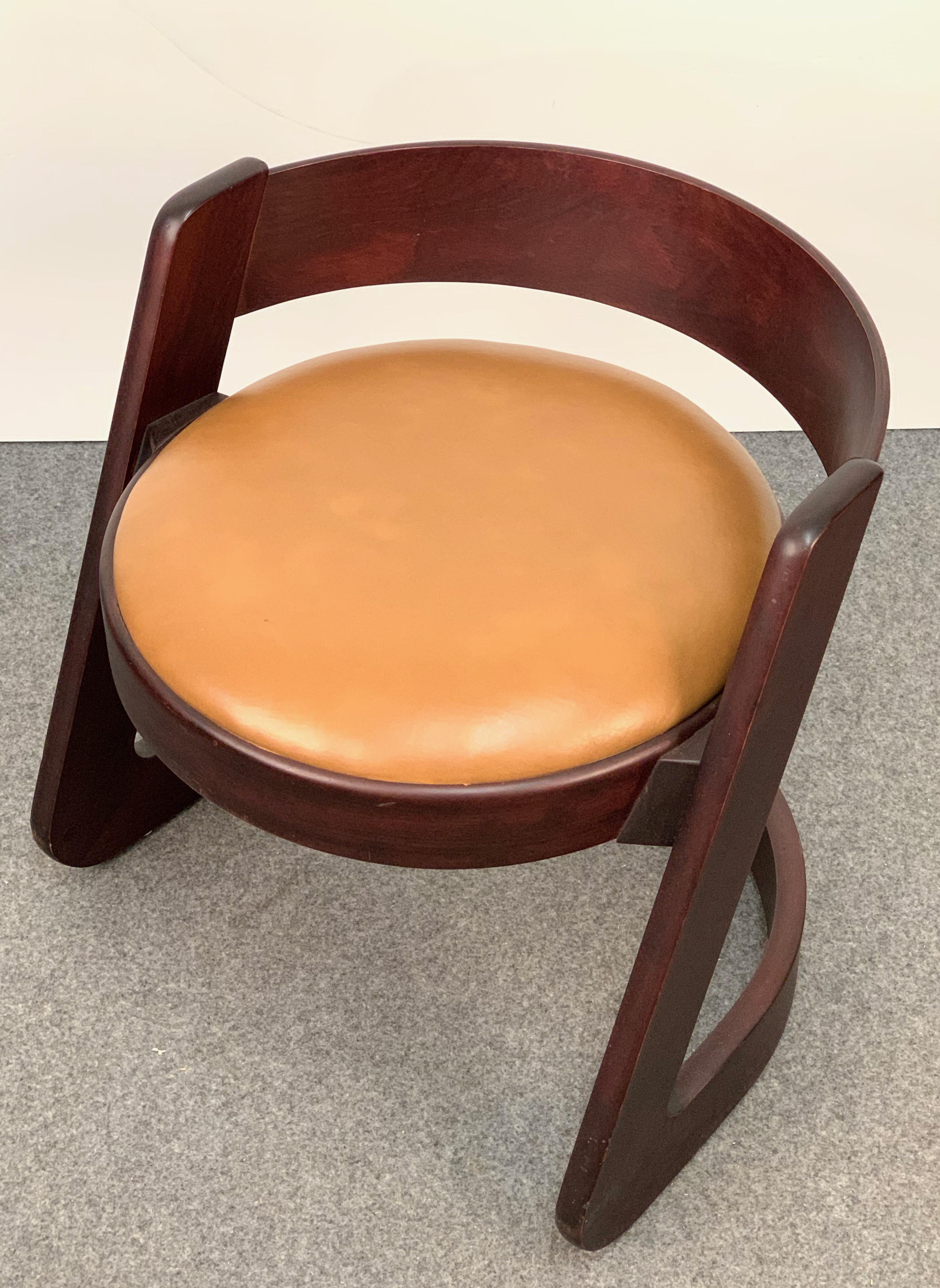 Willy Rizzo Midcentury Italian Chair Wood and Leather for Mario Sabot, 1970s 4