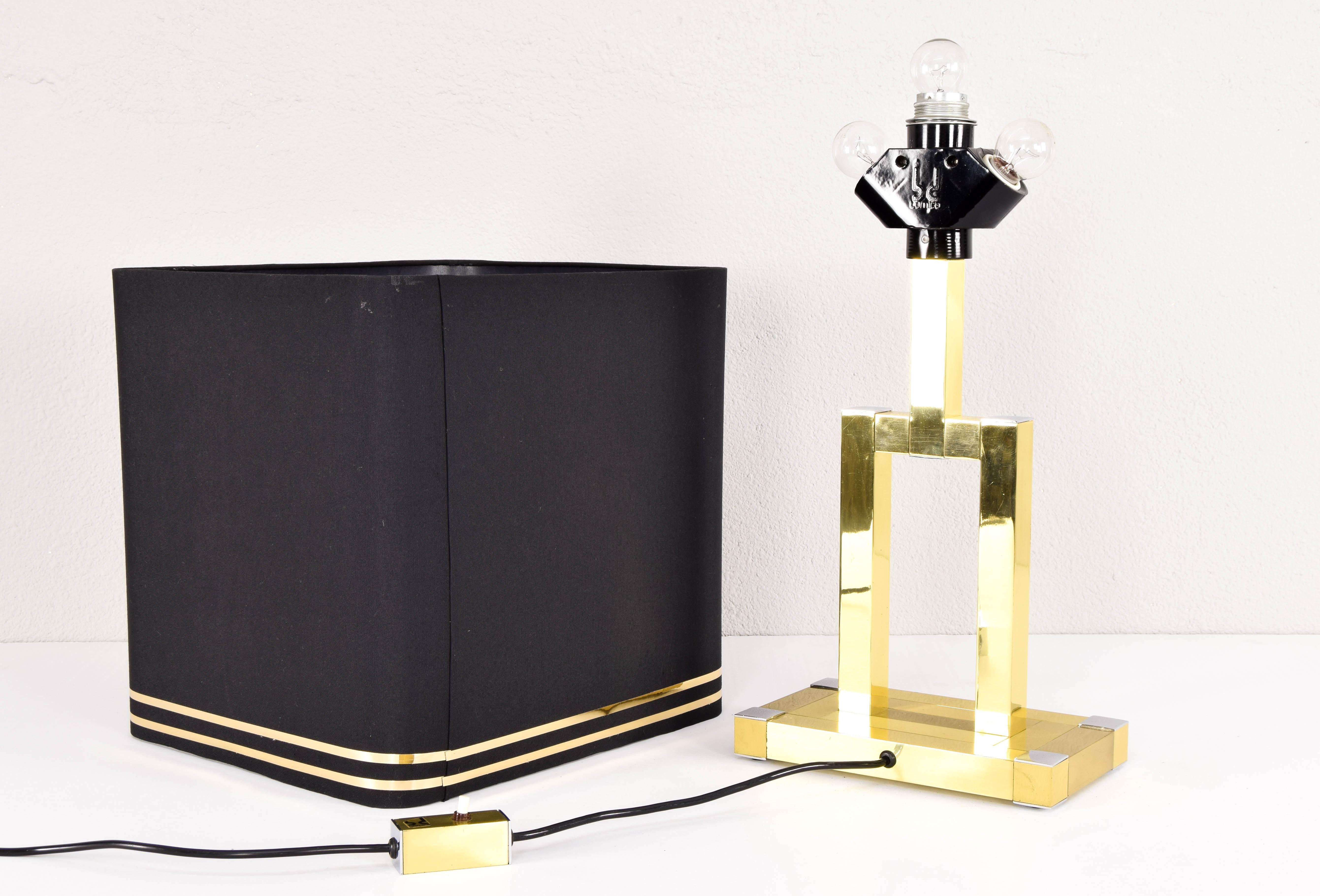 Mid-Century Italian Modern Brass Table Lamp by Lumica, 1970 6