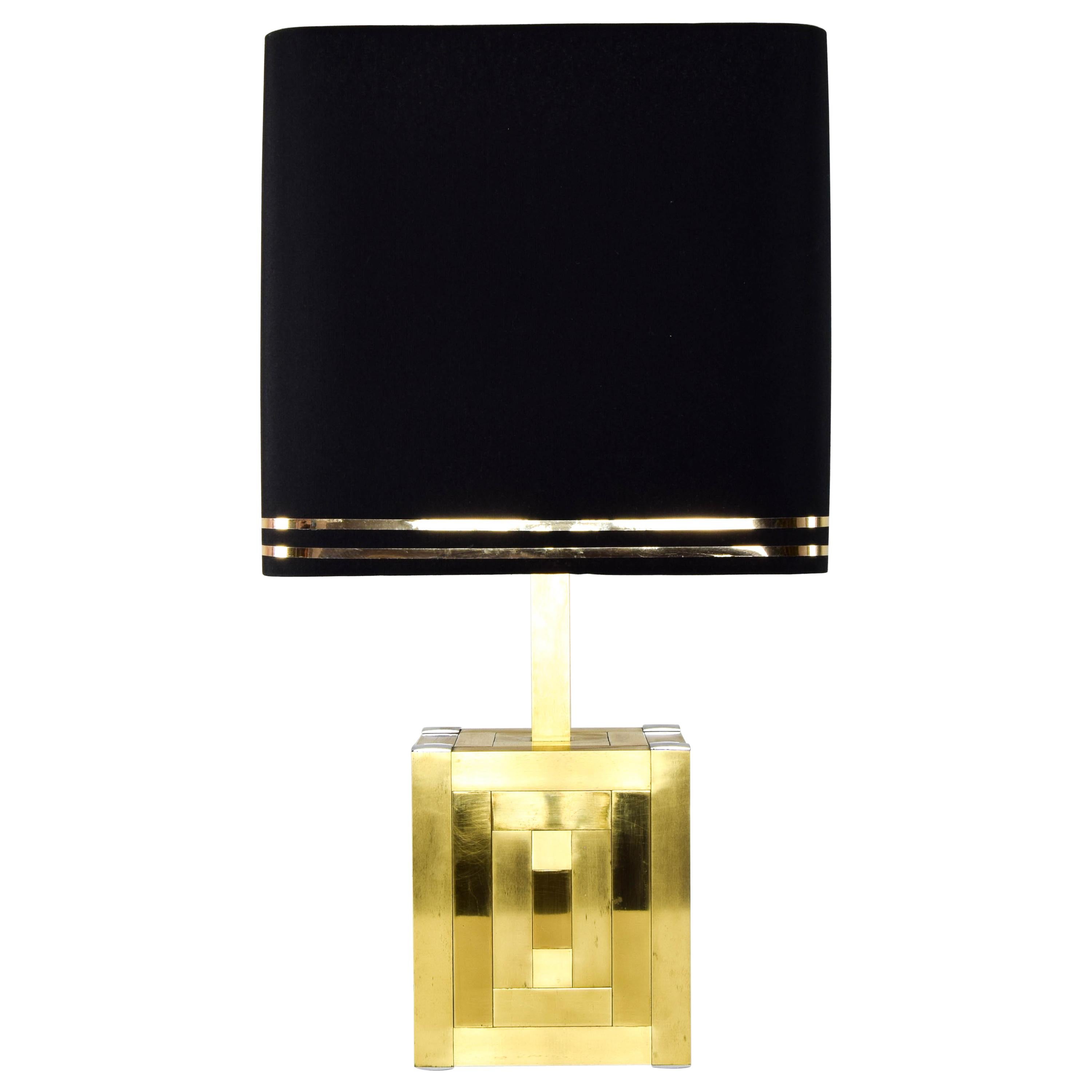 Mid-Century Italian Modern Cubic Brass Table Lamp by Lumica, 1970 For Sale  at 1stDibs